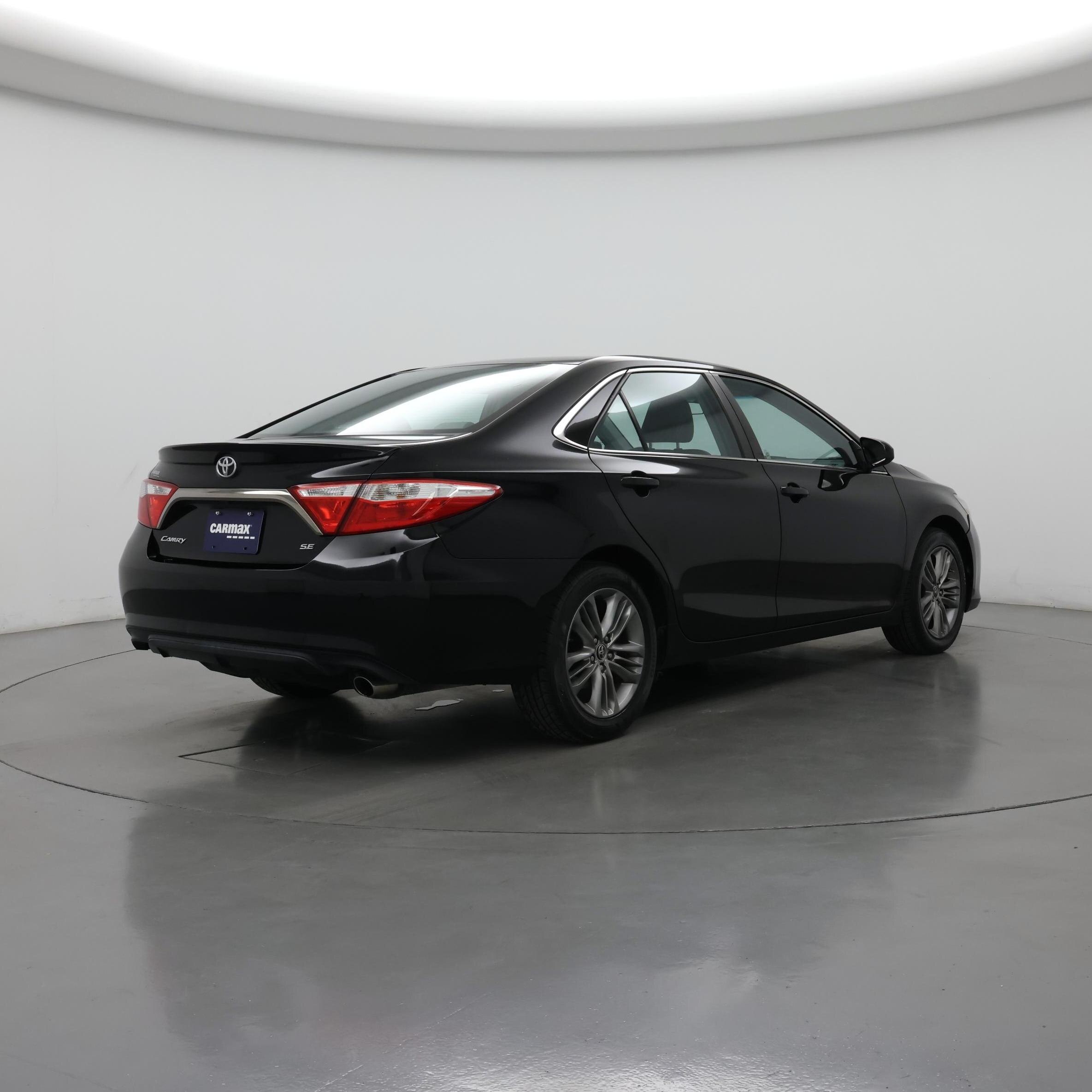 Thumbnail: 2015 Toyota Camry - 8