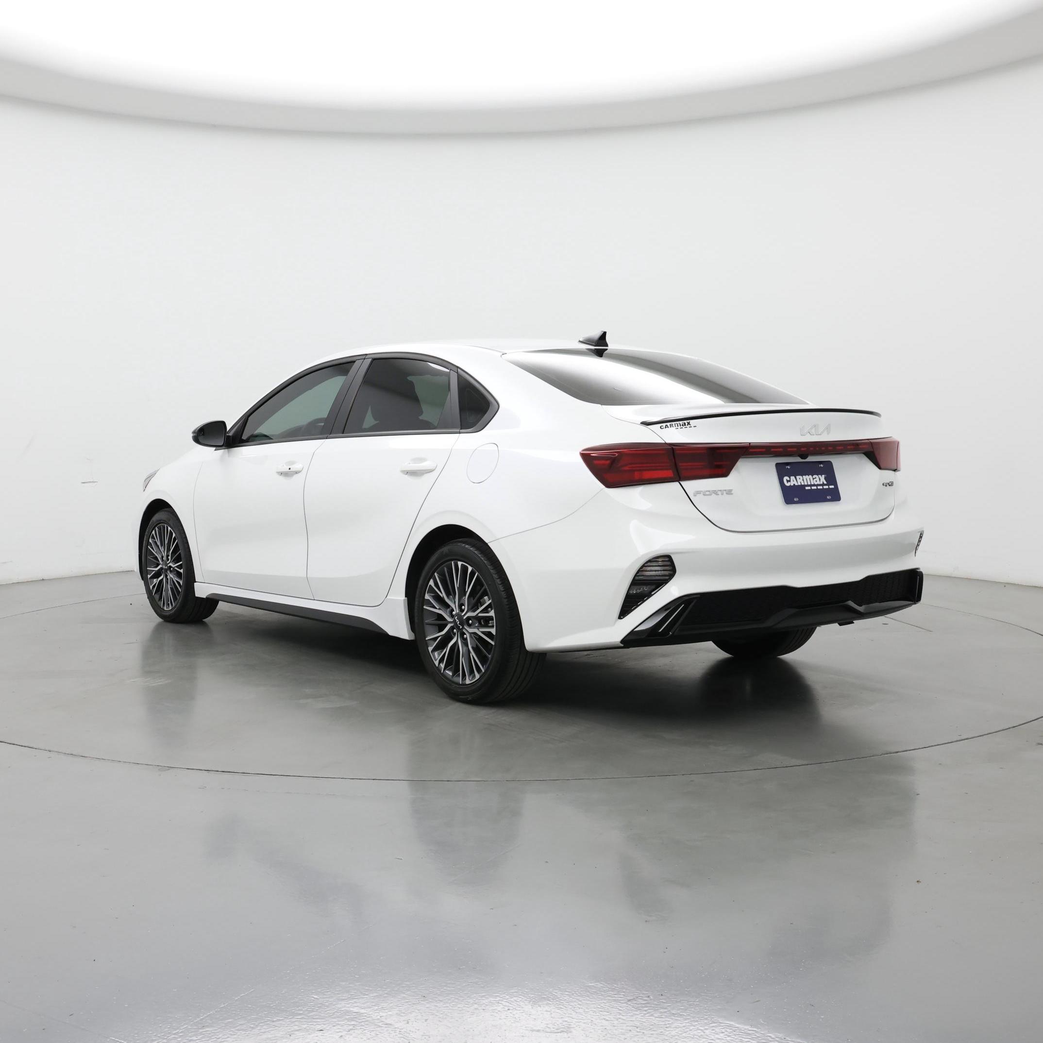 Thumbnail: 2023 Kia Forte - 2