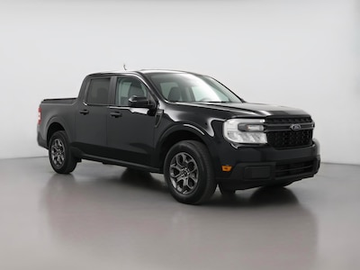 Black 2022 Ford Maverick XLT
