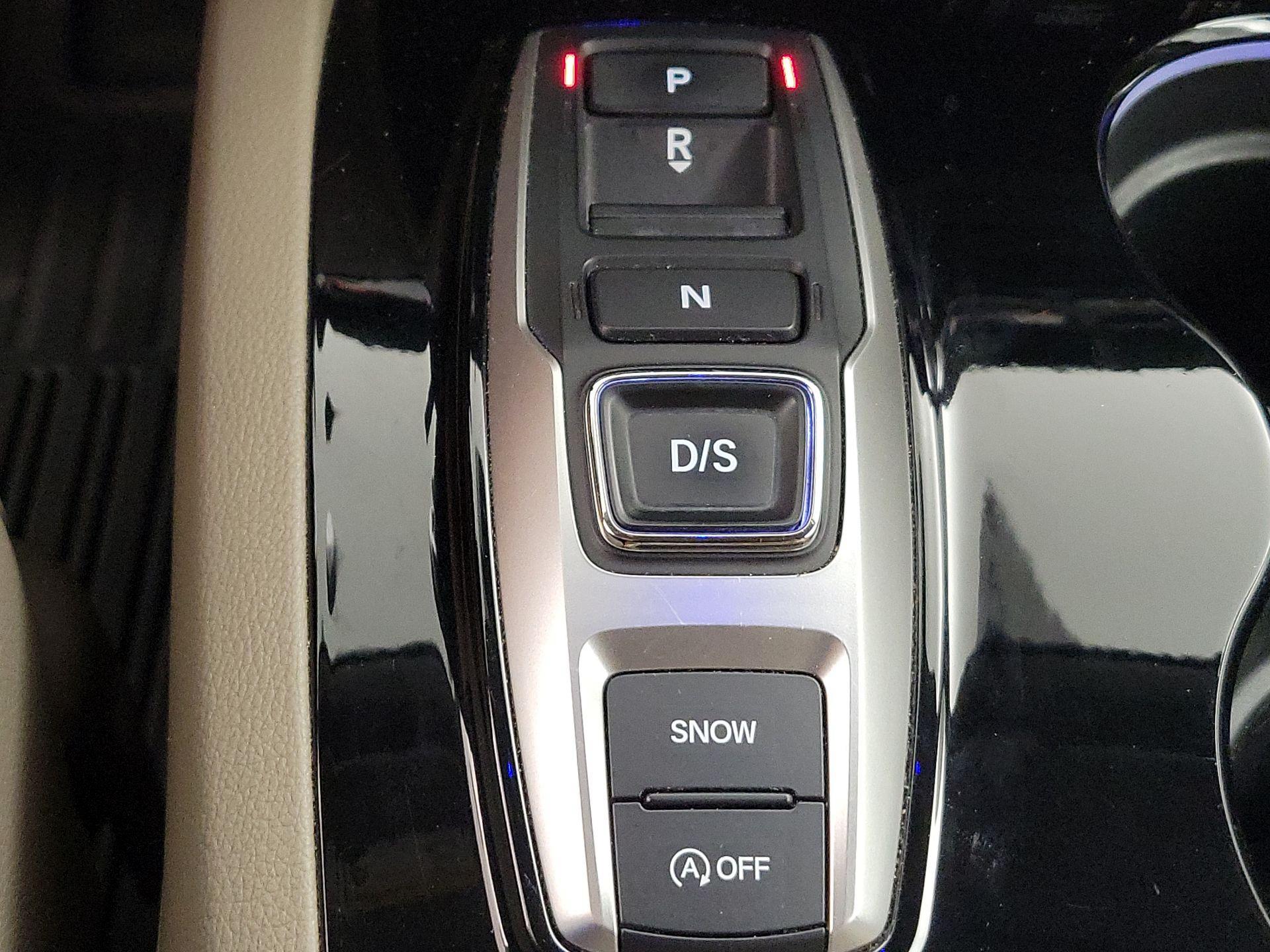 Thumbnail: 2021 Honda Pilot - 18