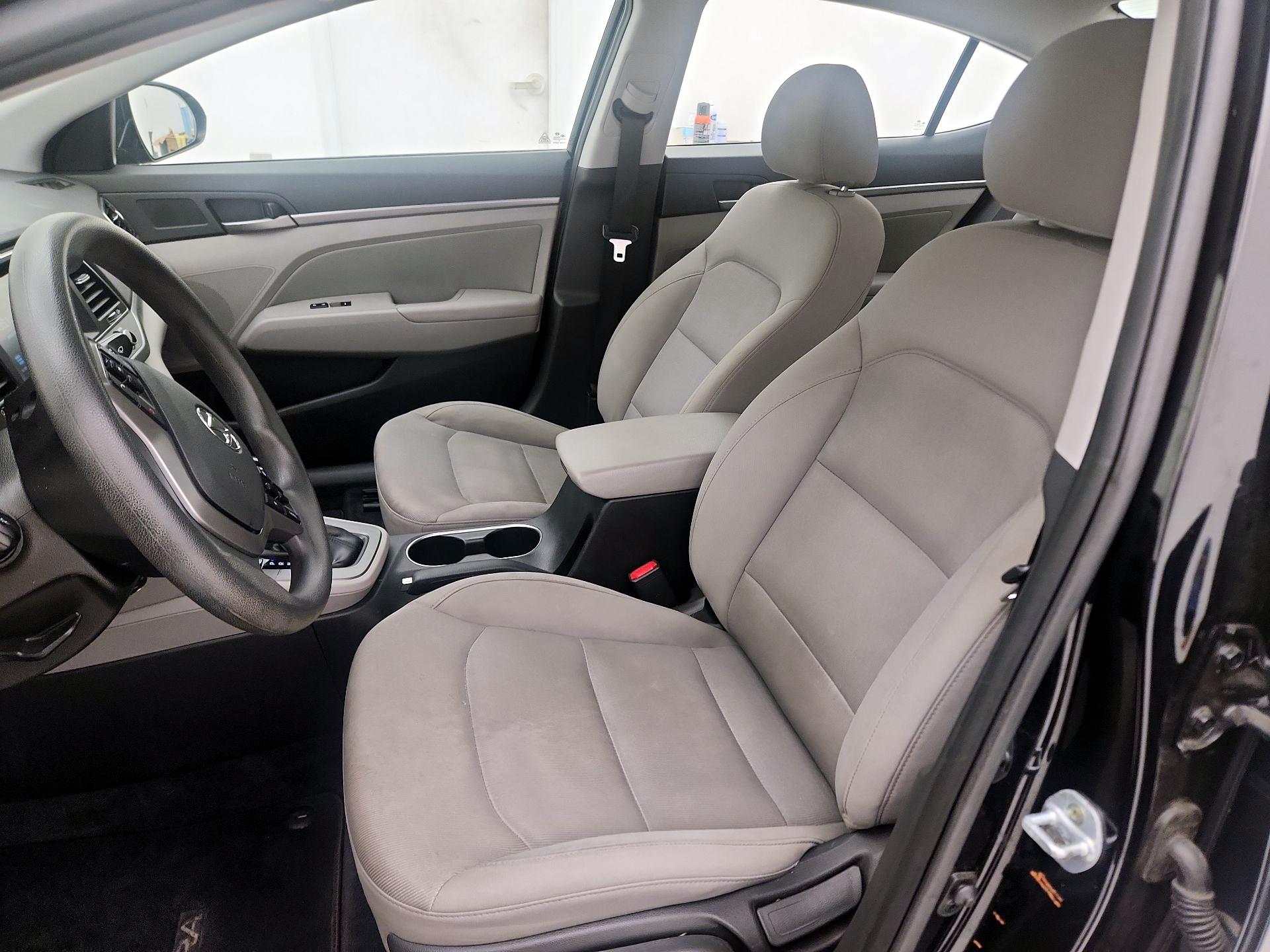 Thumbnail: 2018 Hyundai Elantra - 11
