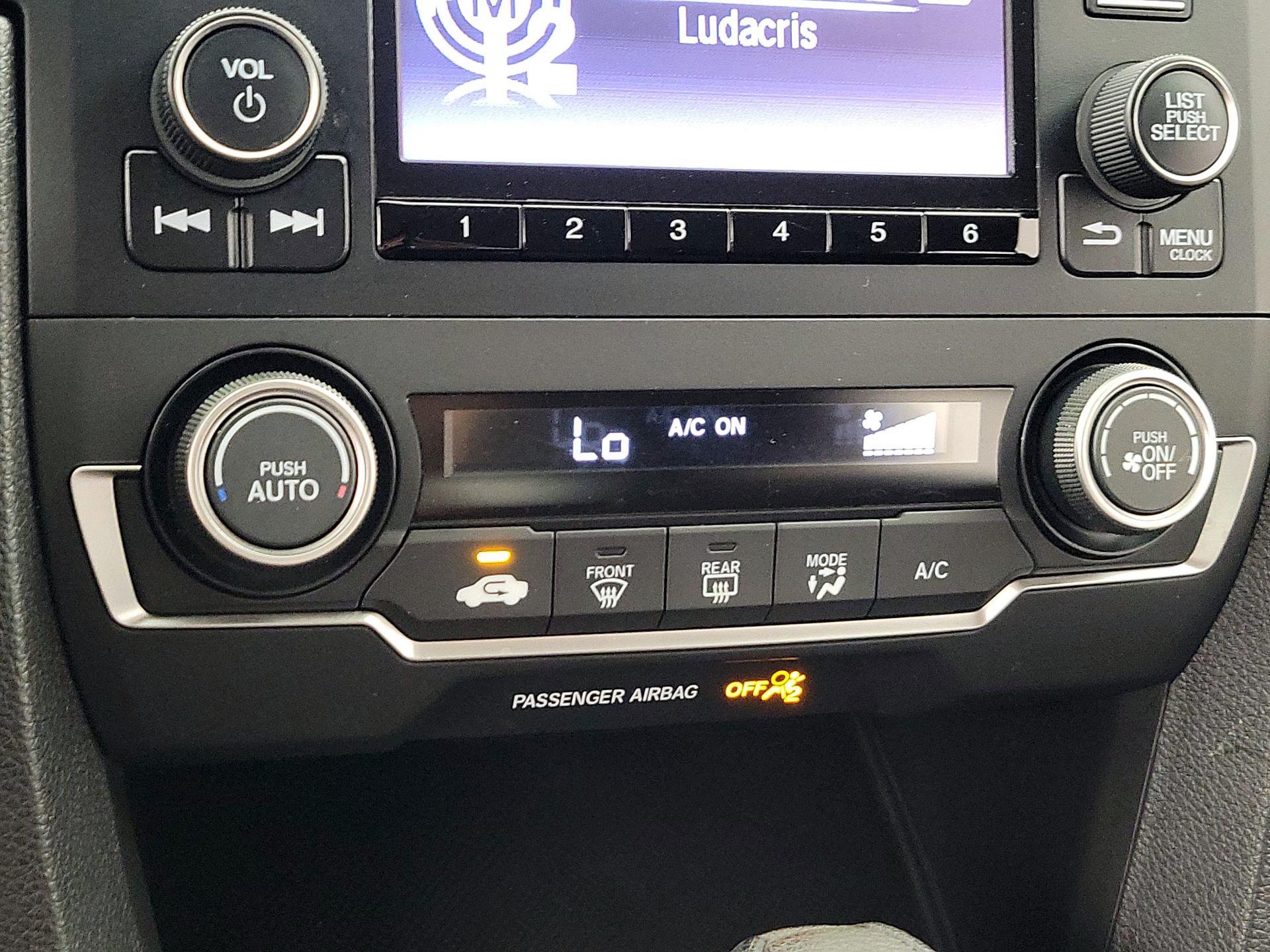 Thumbnail: 2019 Honda Civic - 16