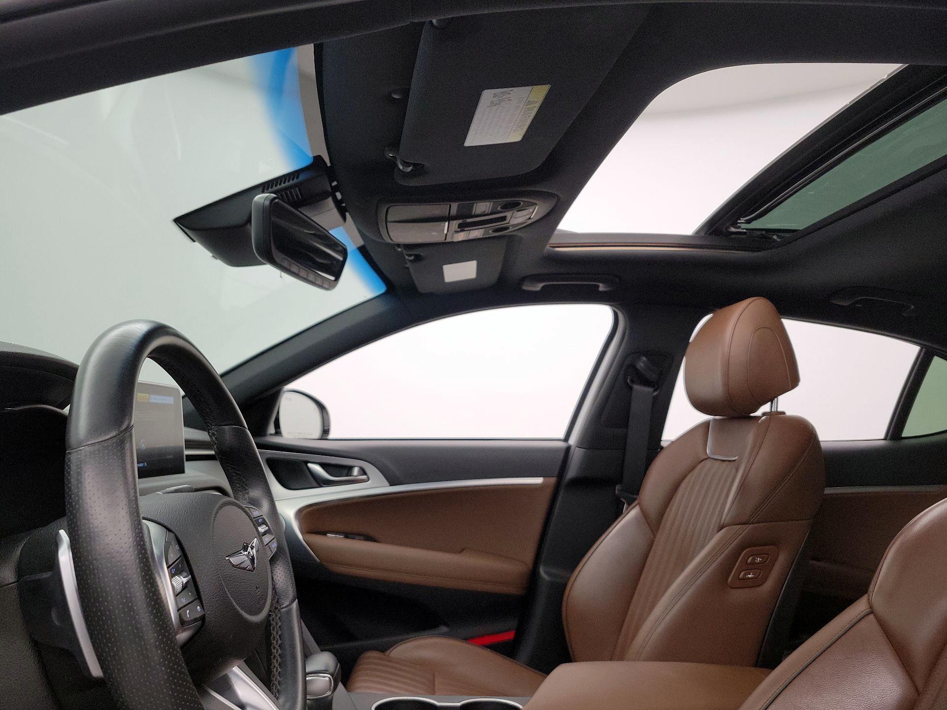 Thumbnail: 2020 Genesis G70 - 20