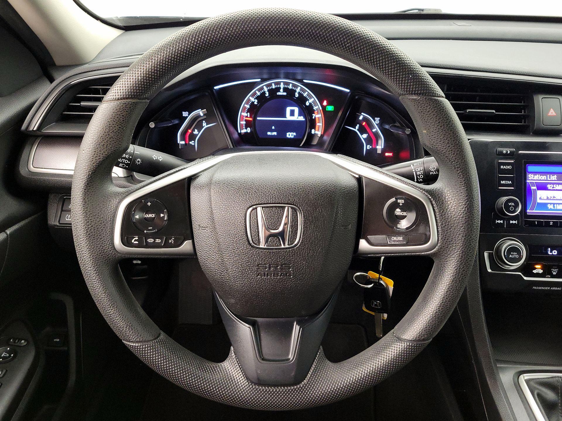 Thumbnail: 2017 Honda Civic - 10