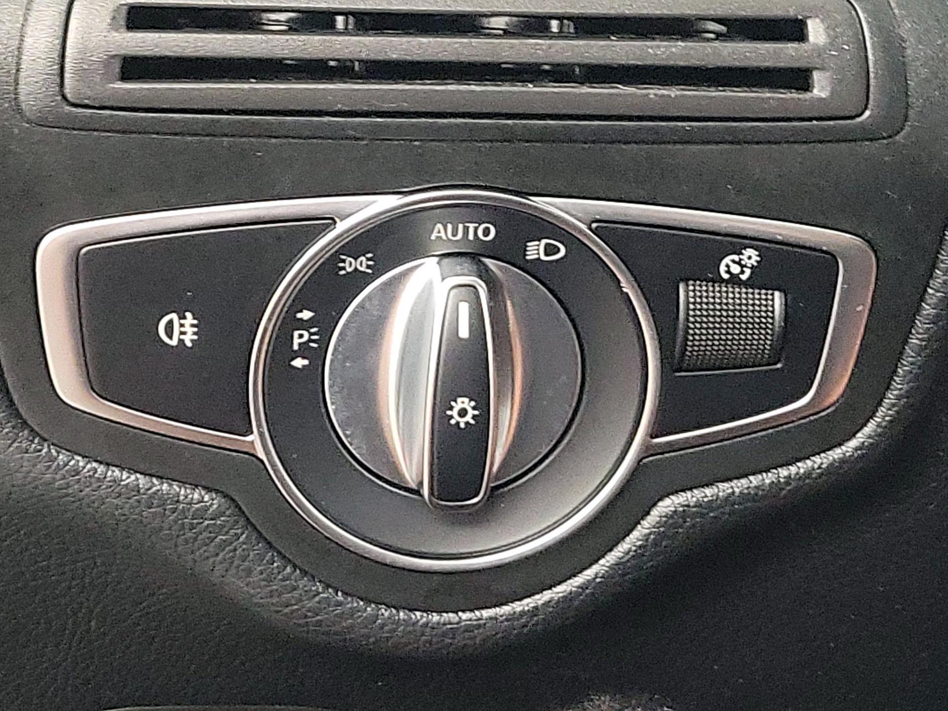 Thumbnail: 2019 Mercedes-Benz GLC - 13