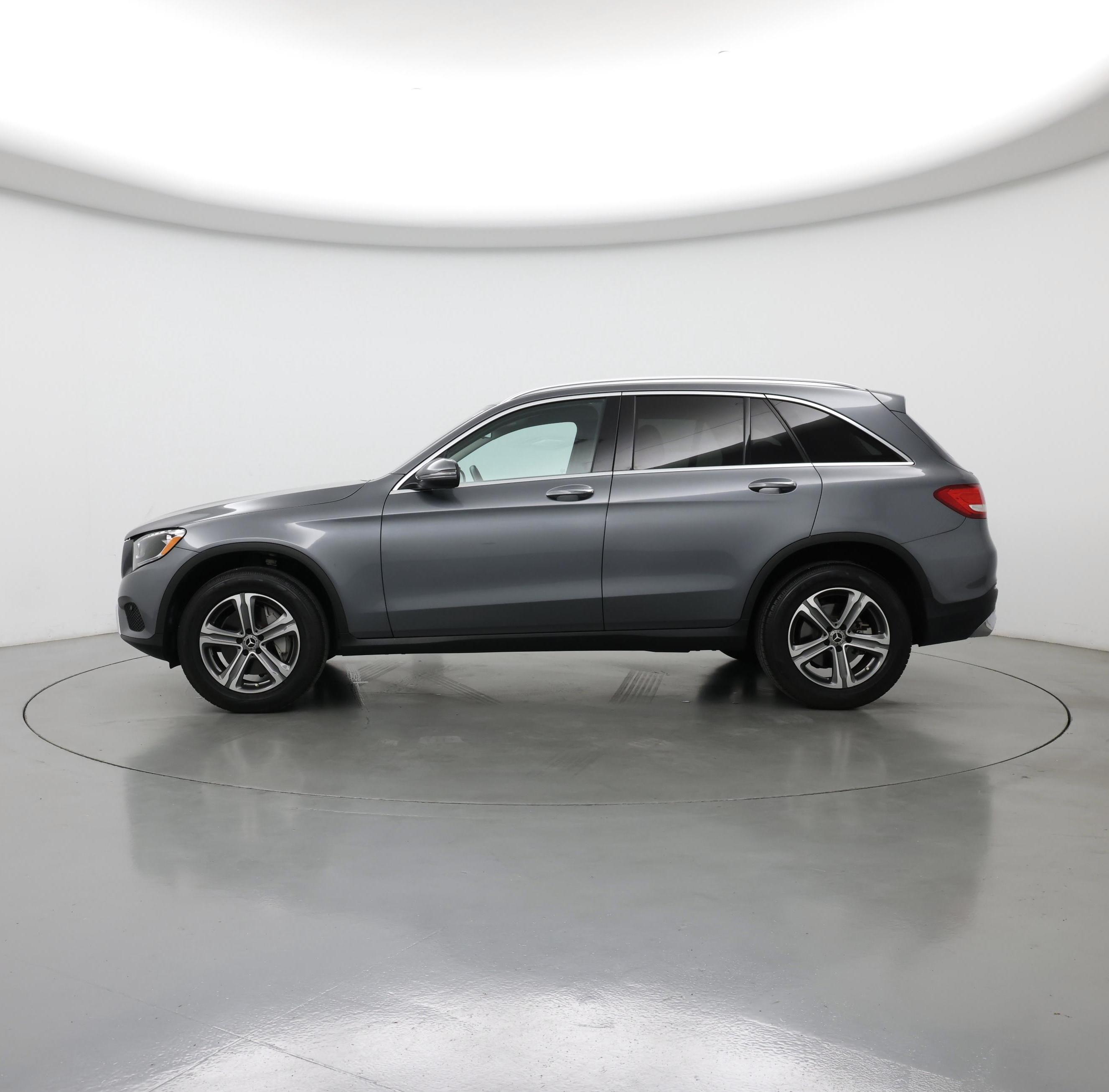 Thumbnail: 2019 Mercedes-Benz GLC - 3