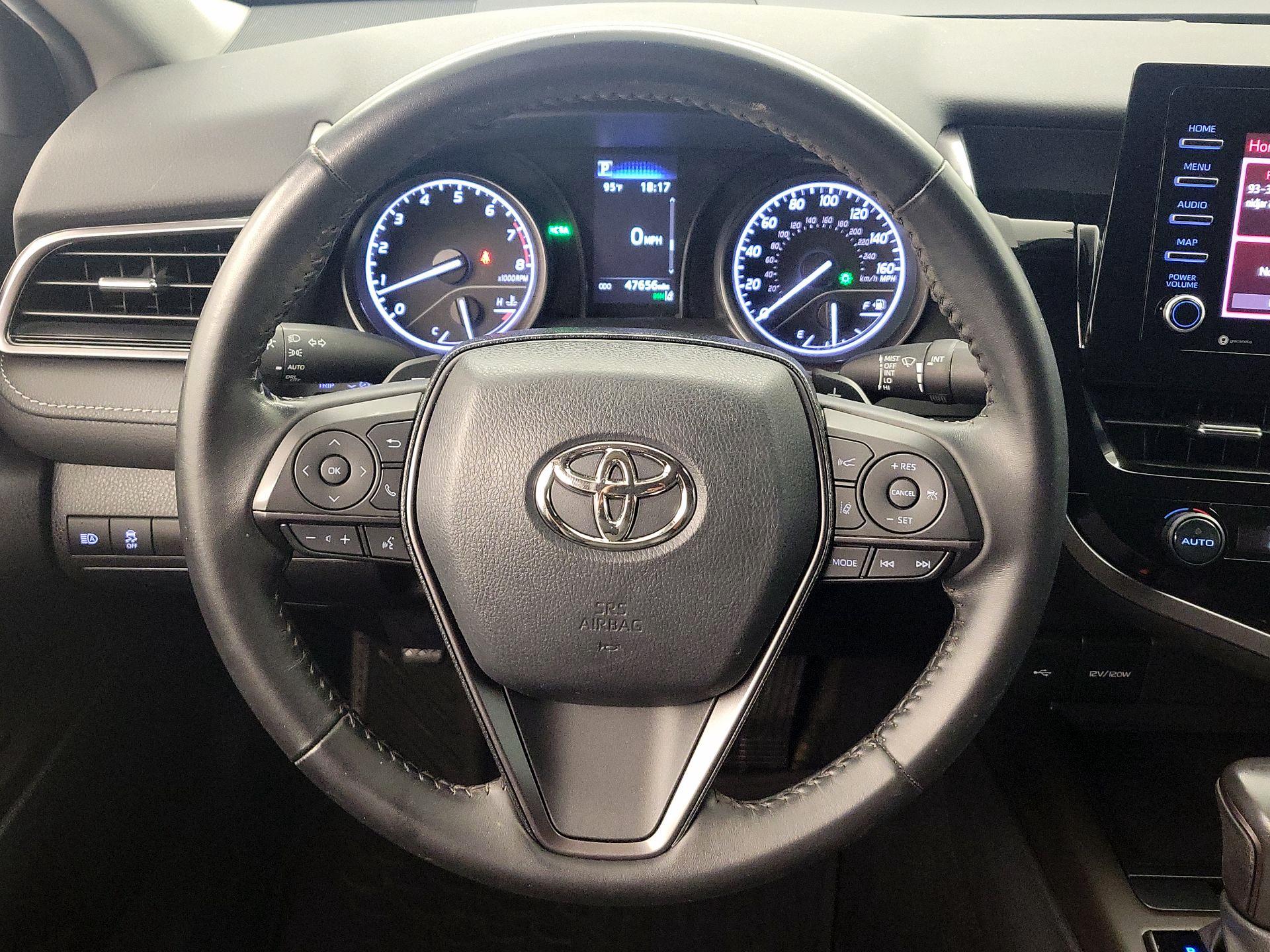 Thumbnail: 2021 Toyota Camry - 10