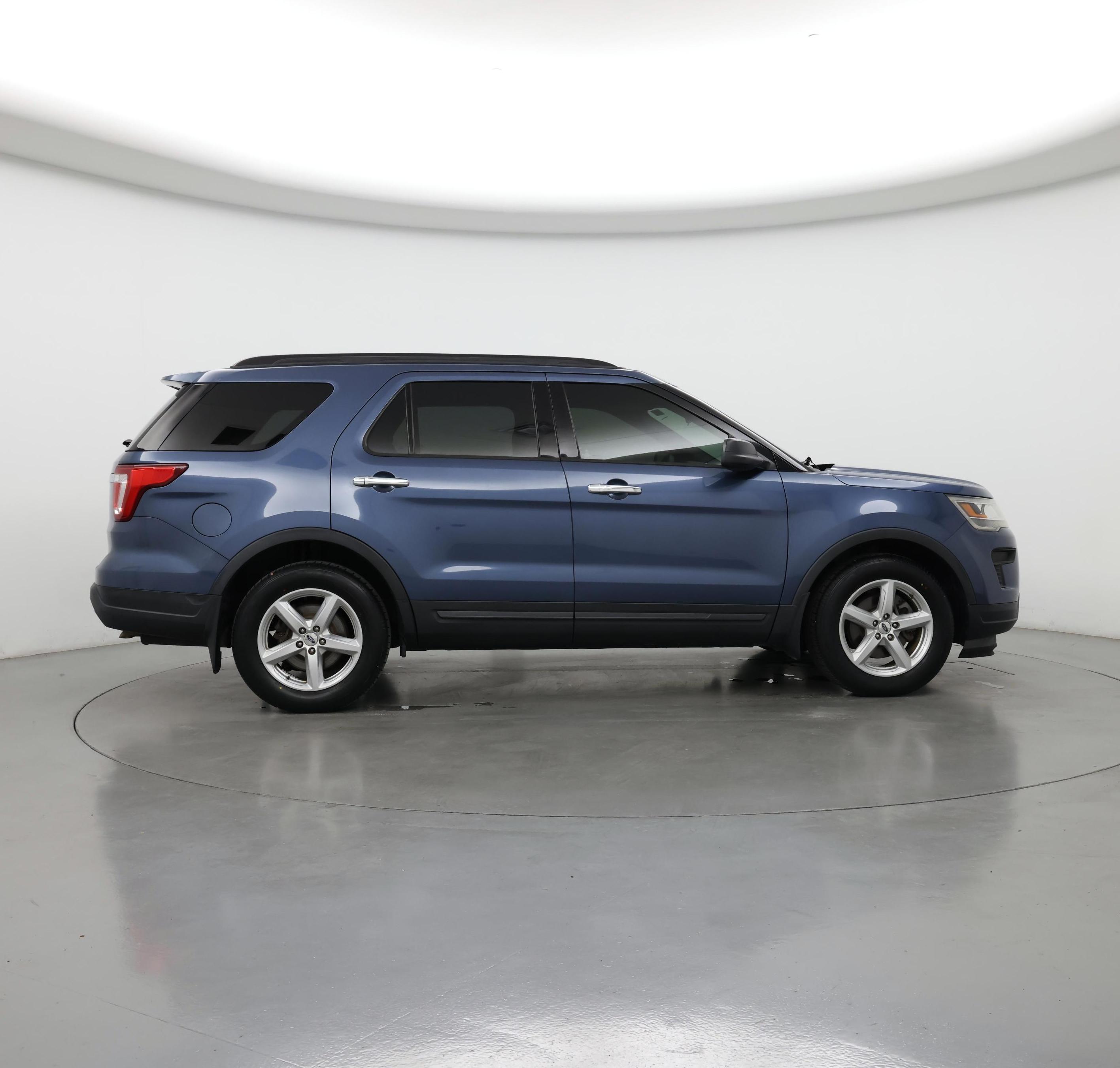 Thumbnail: 2018 Ford Explorer - 7