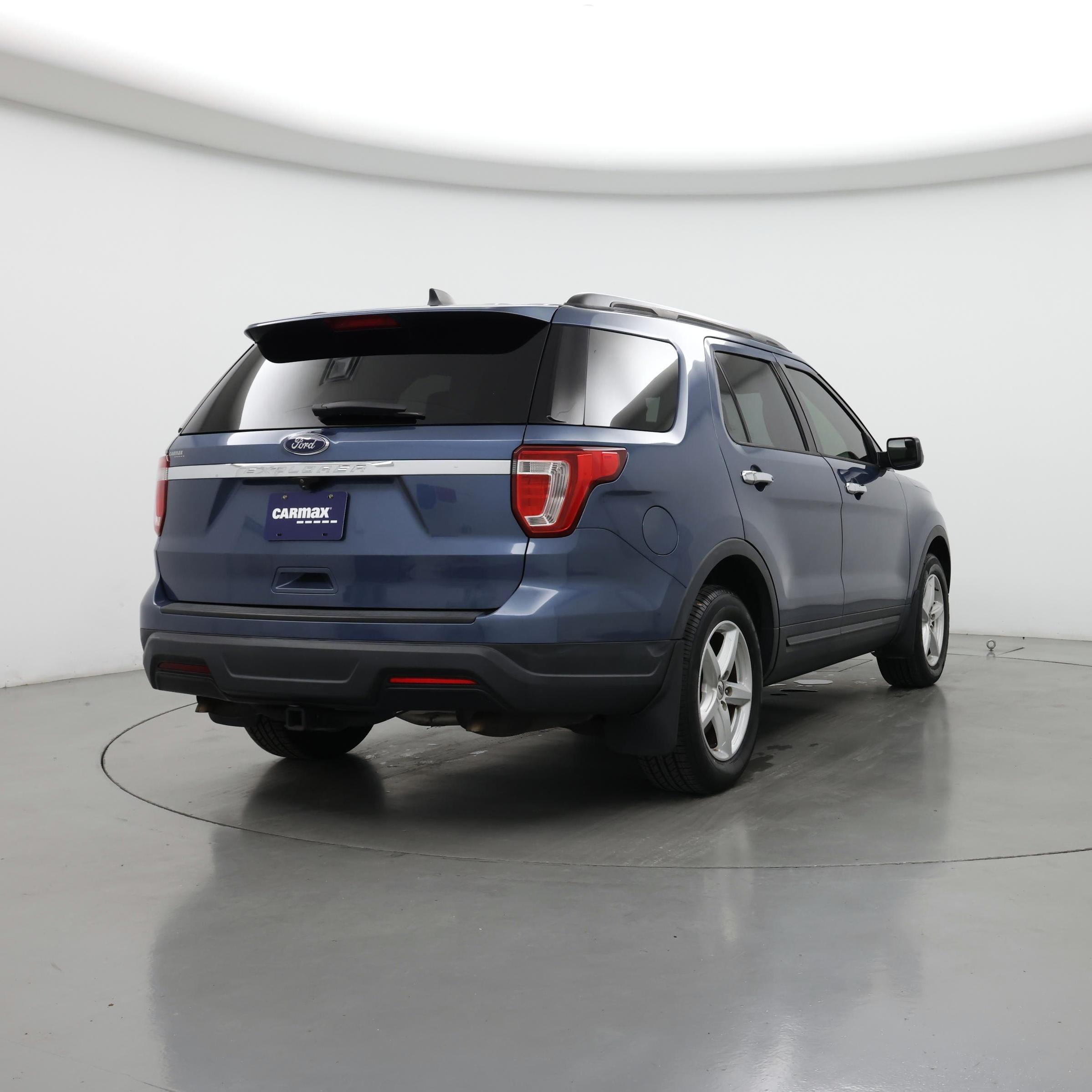 Thumbnail: 2018 Ford Explorer - 8