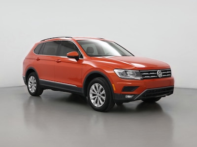 Orange 2018 Volkswagen Tiguan SE