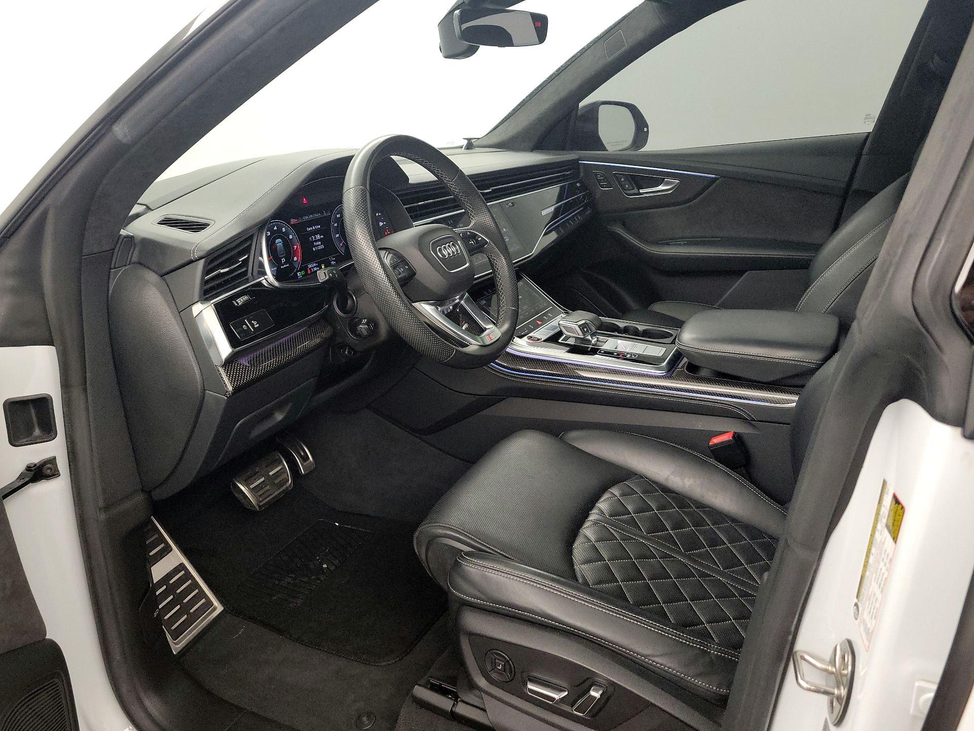 Thumbnail: 2021 Audi SQ8 - 11