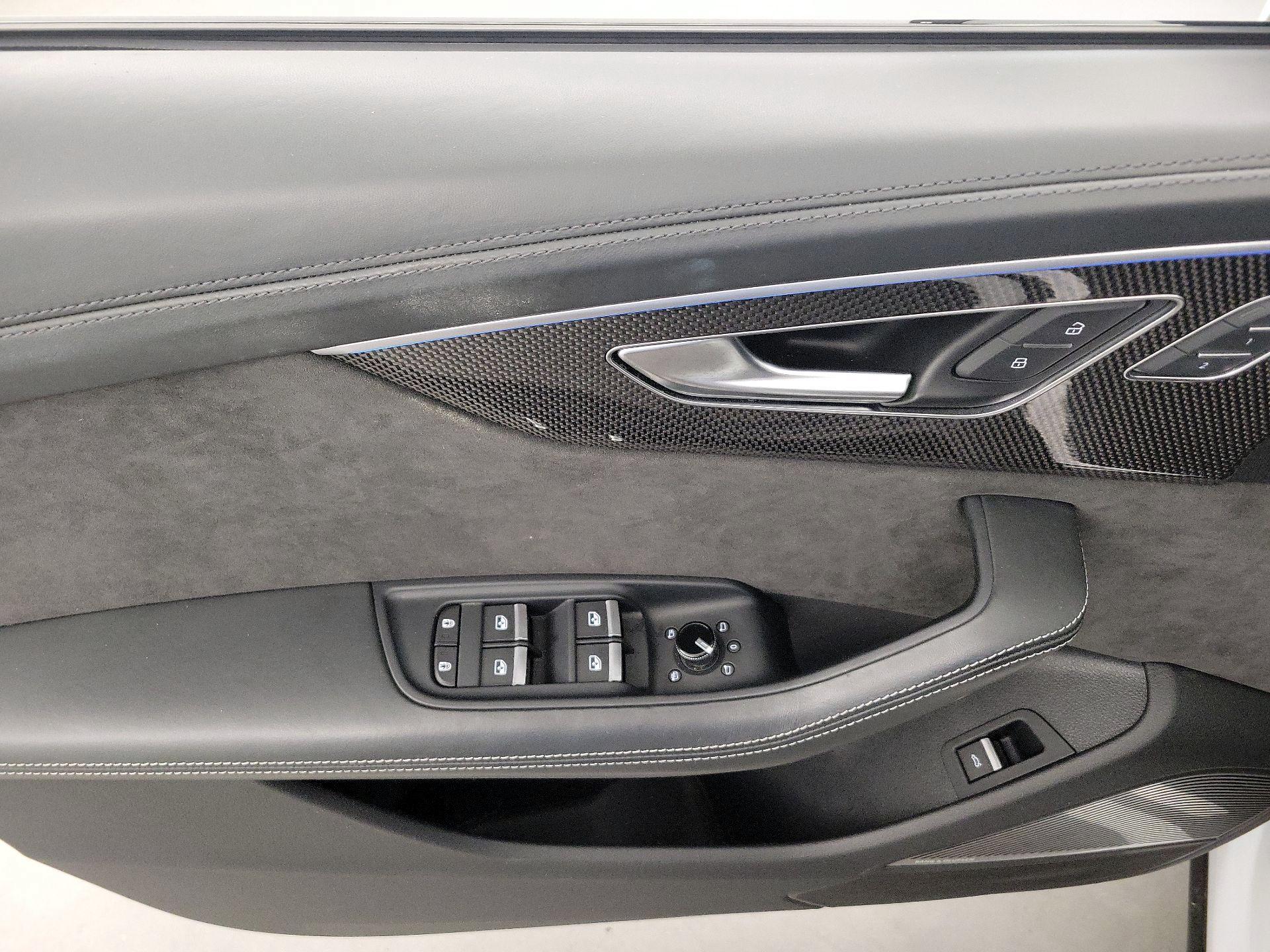 Thumbnail: 2021 Audi SQ8 - 12