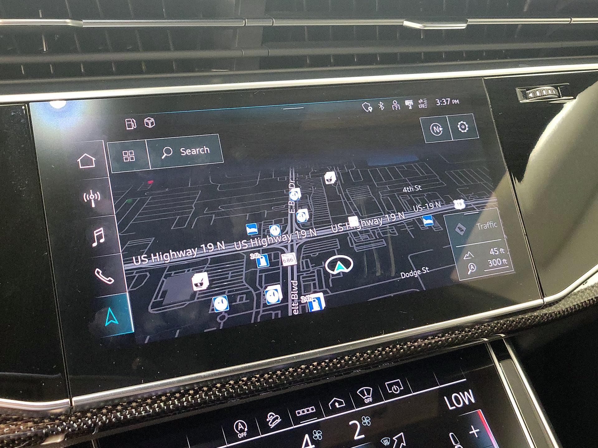Thumbnail: 2021 Audi SQ8 - 14