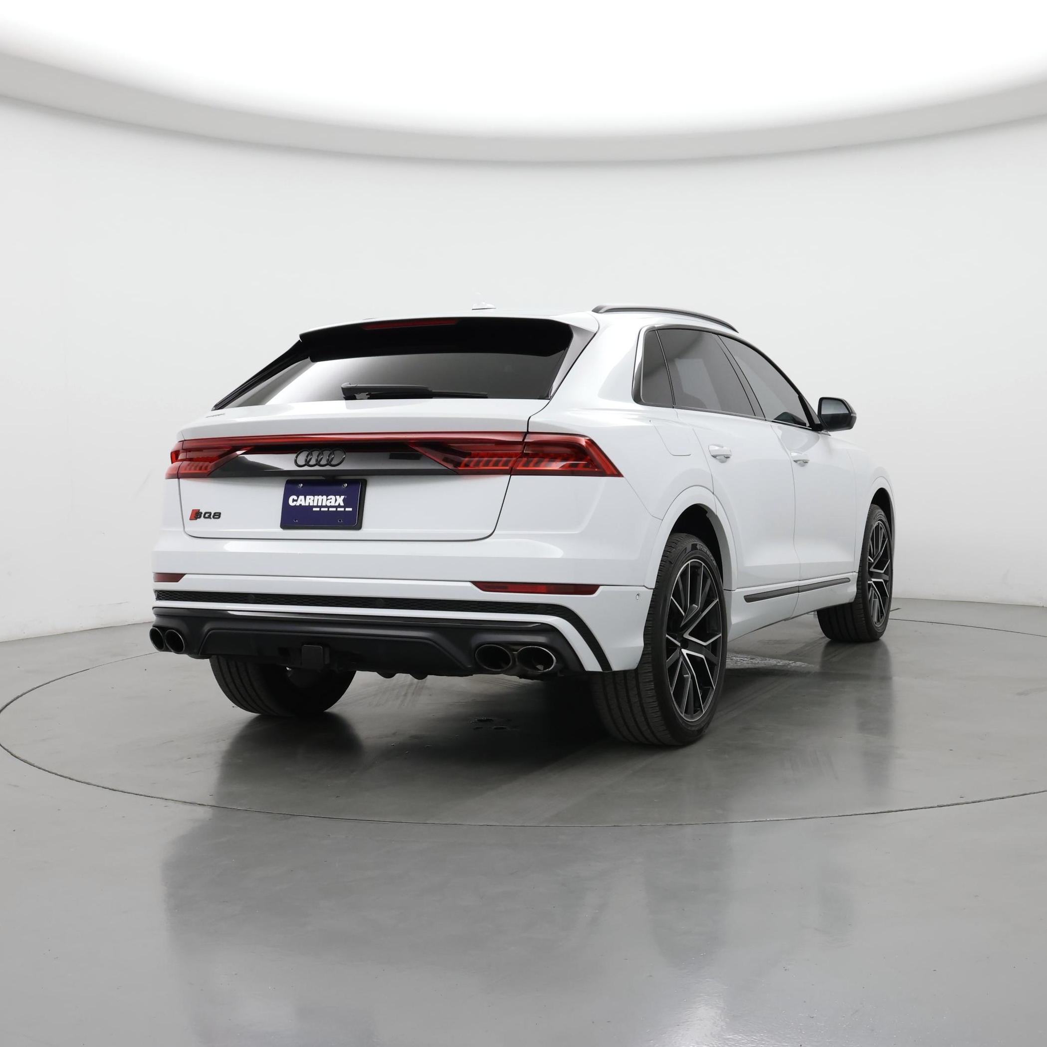 Thumbnail: 2021 Audi SQ8 - 8