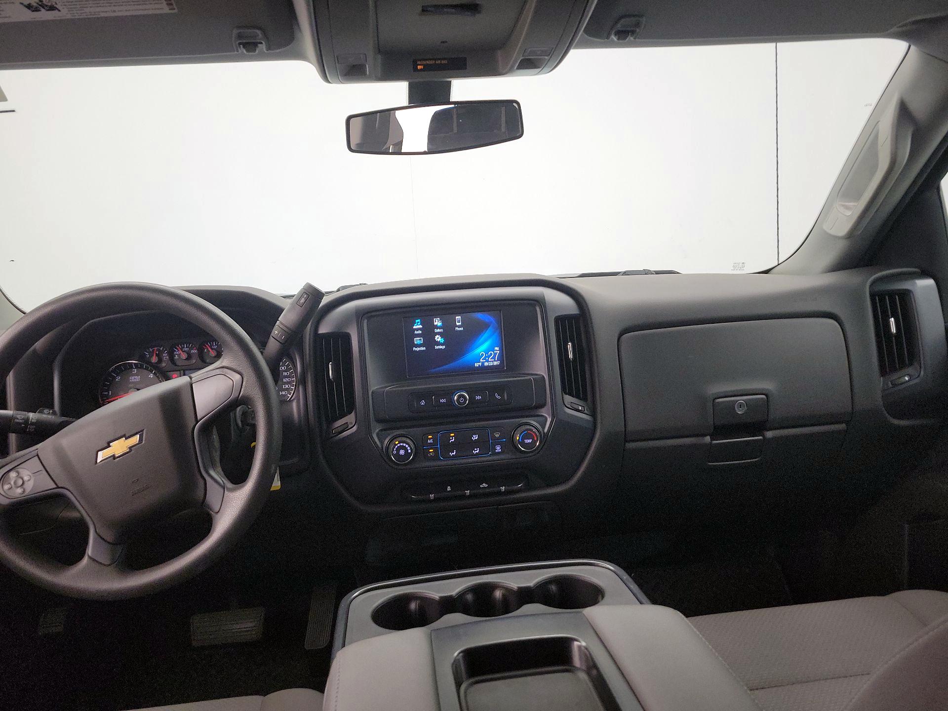 Thumbnail: 2017 Chevrolet Silverado 1500 - 9