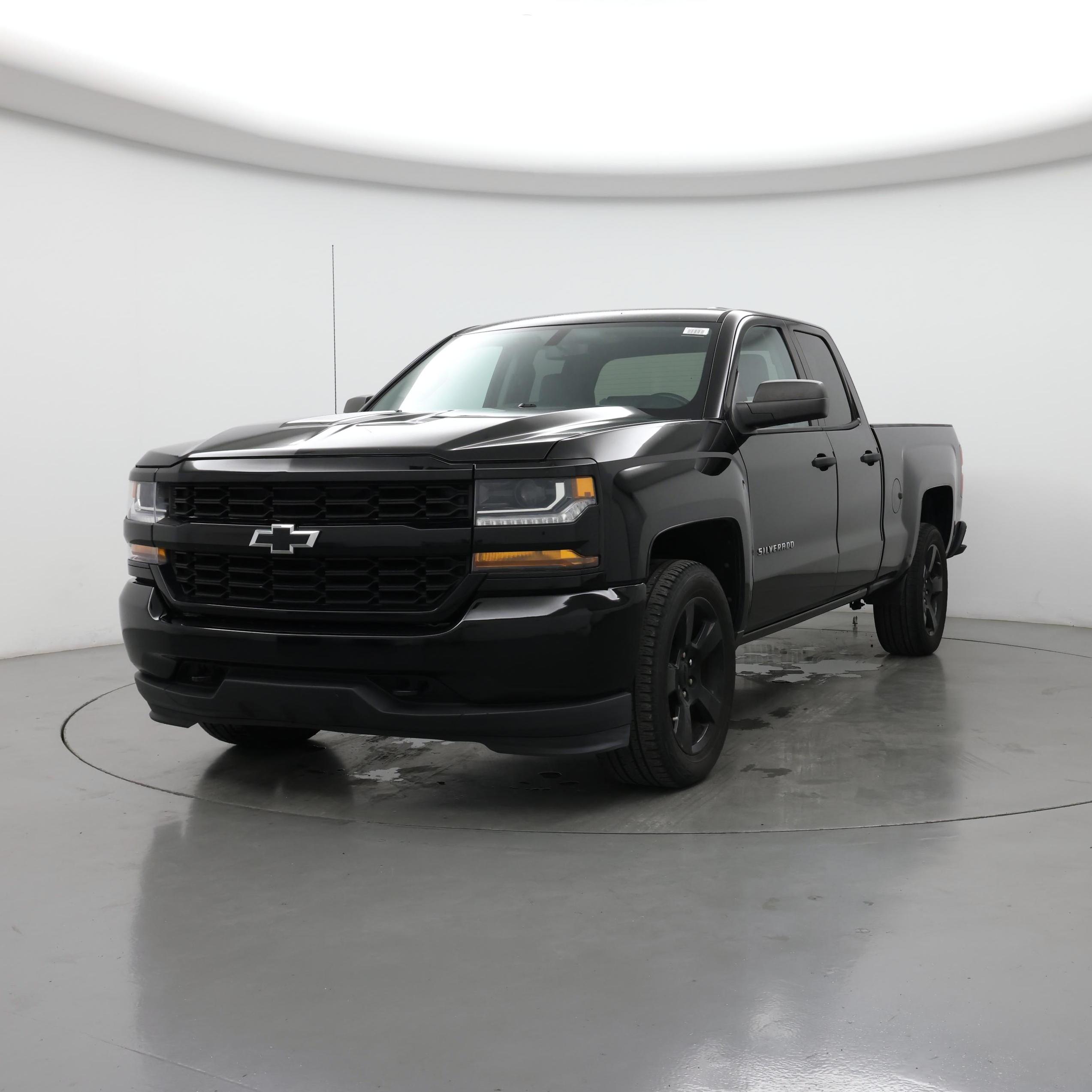 Thumbnail: 2017 Chevrolet Silverado 1500 - 4