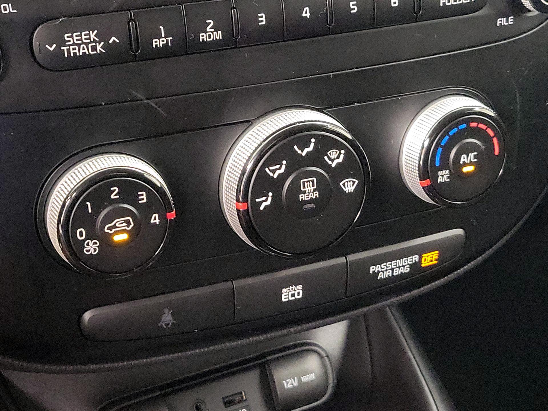 Thumbnail: 2014 Kia Soul - 15