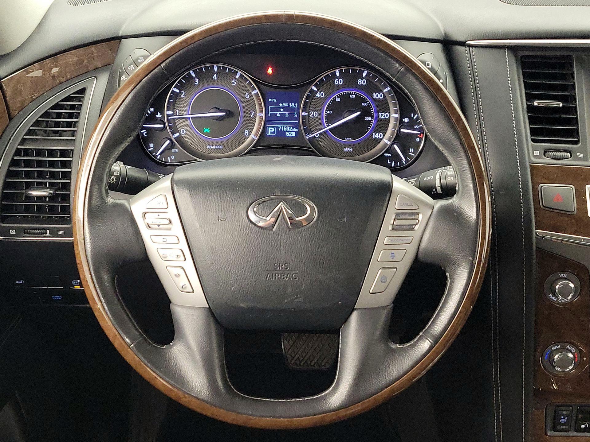 Thumbnail: 2017 INFINITI QX80 - 10