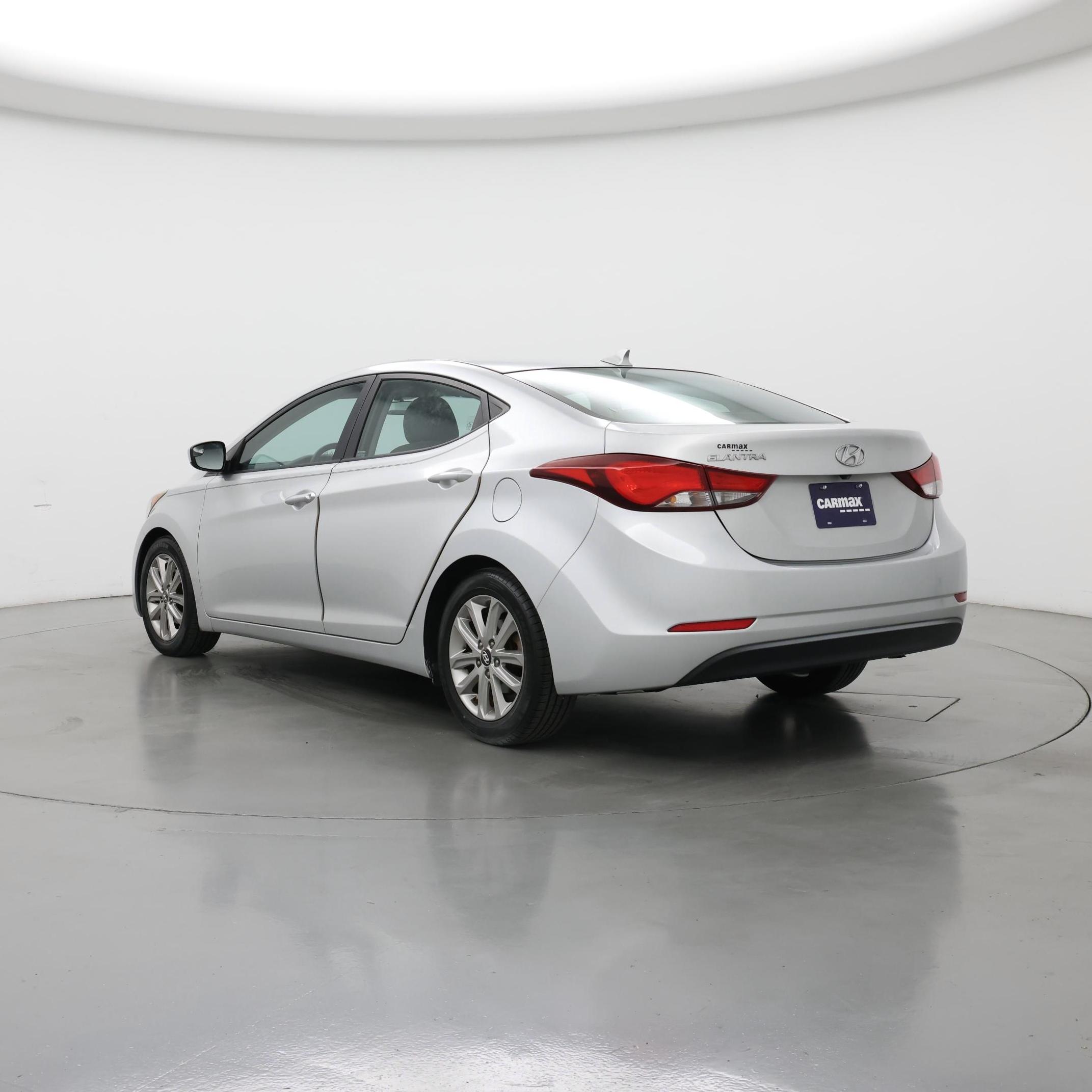 Thumbnail: 2015 Hyundai Elantra - 2