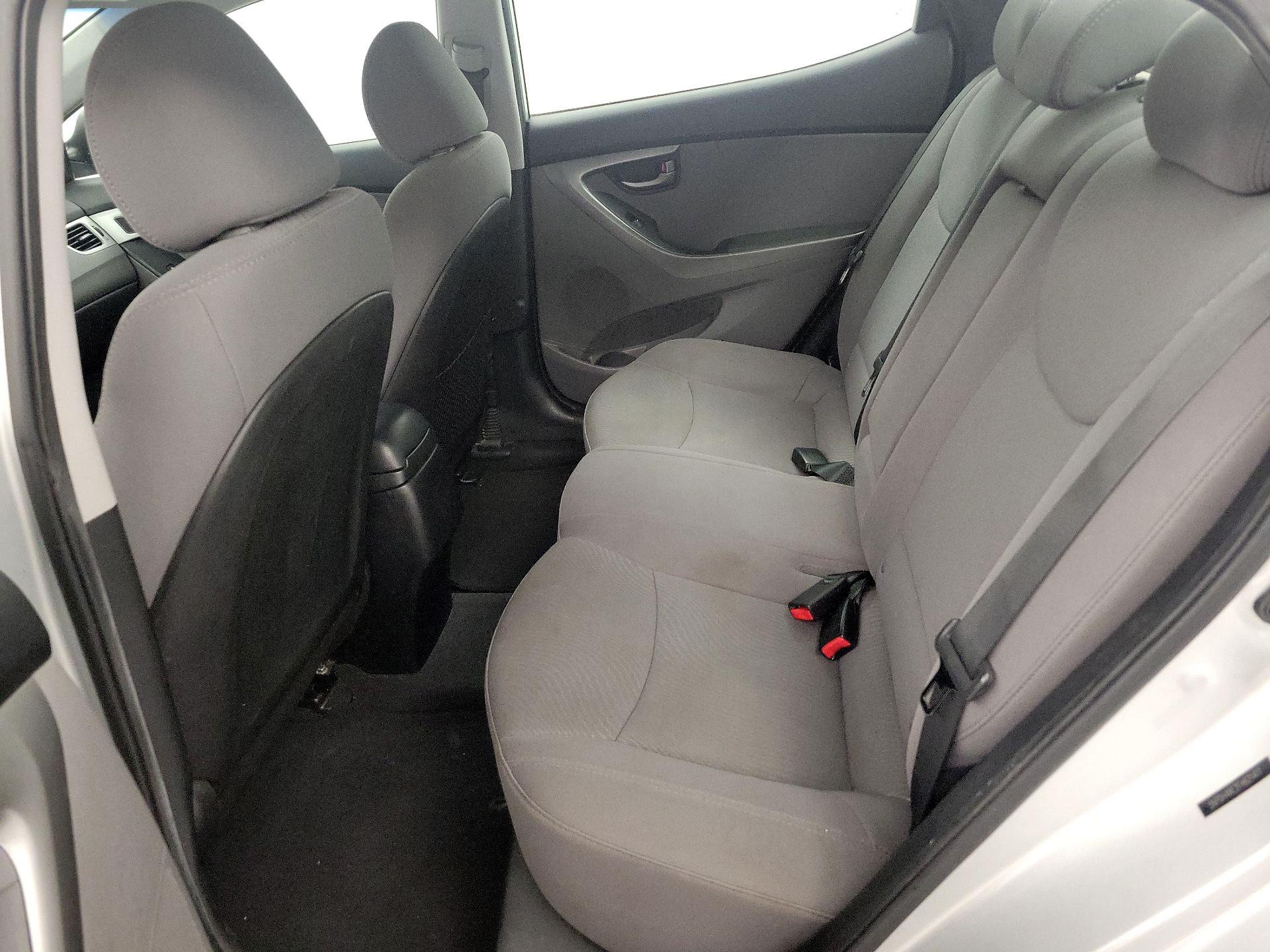 Thumbnail: 2015 Hyundai Elantra - 19