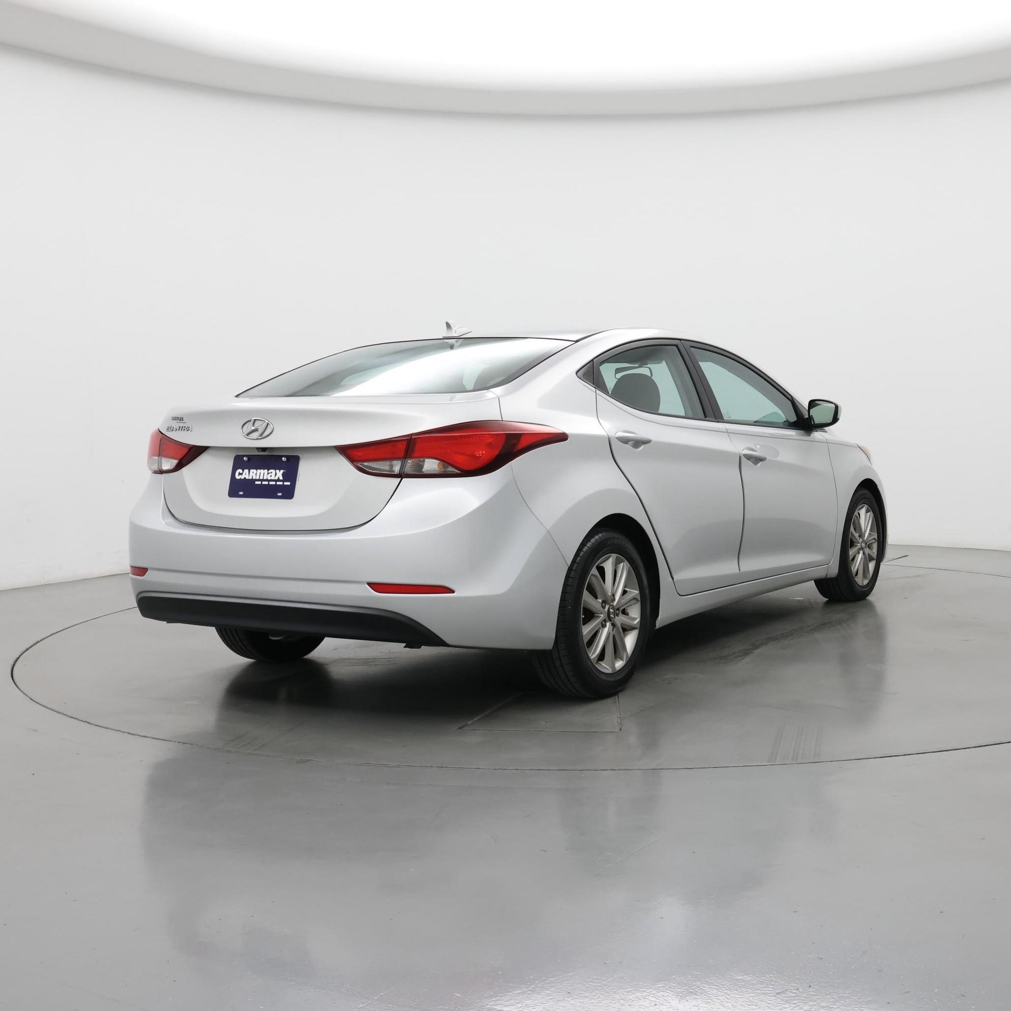 Thumbnail: 2015 Hyundai Elantra - 8