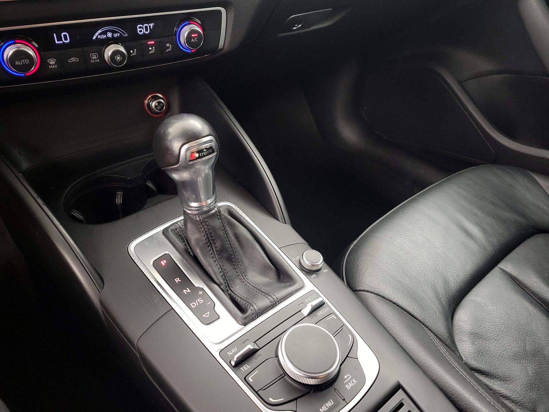 Thumbnail: 2016 Audi A3 - 17