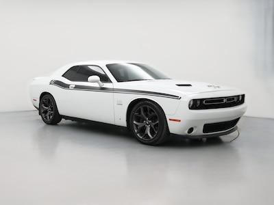 White 2017 Dodge Challenger R/T Plus