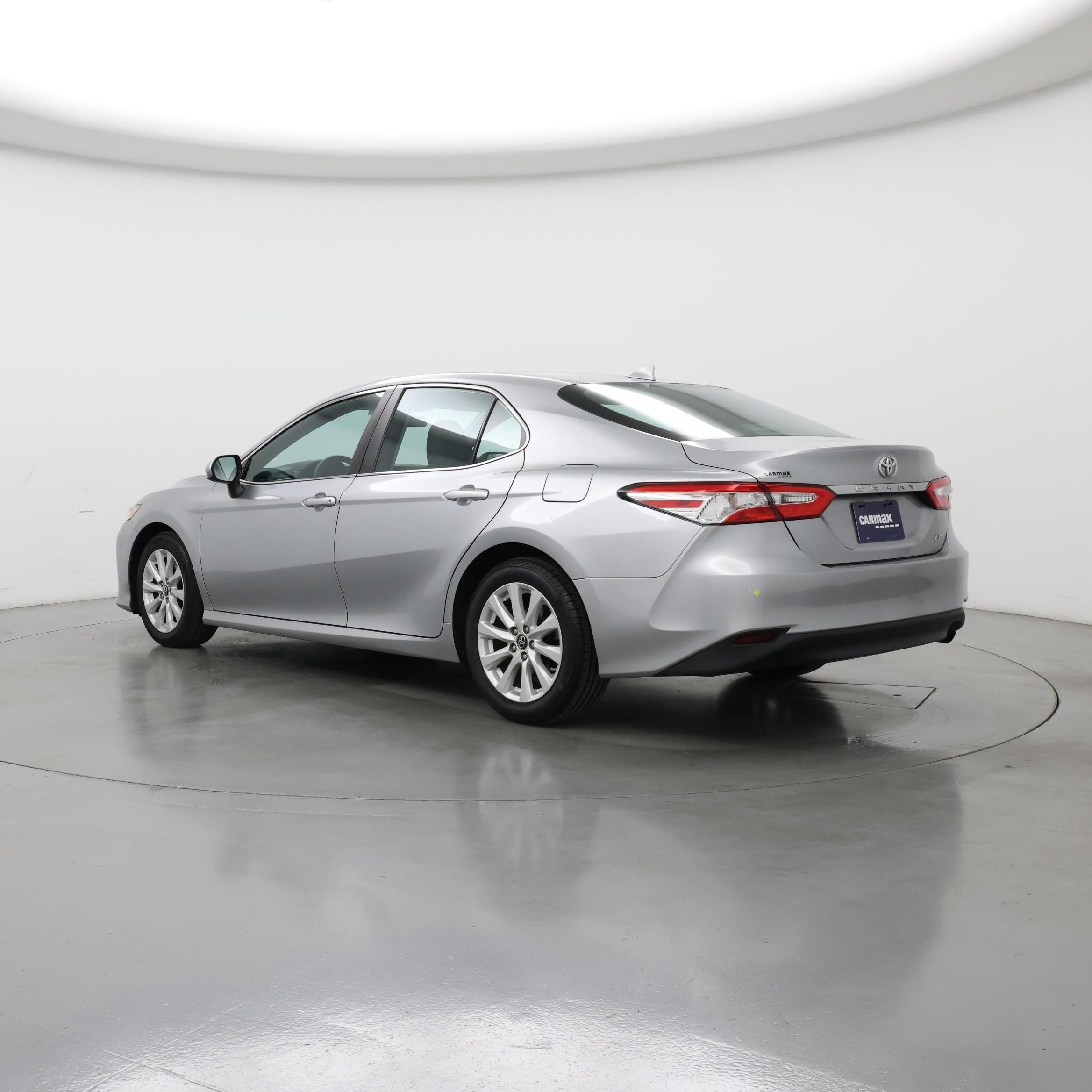Thumbnail: 2019 Toyota Camry - 2