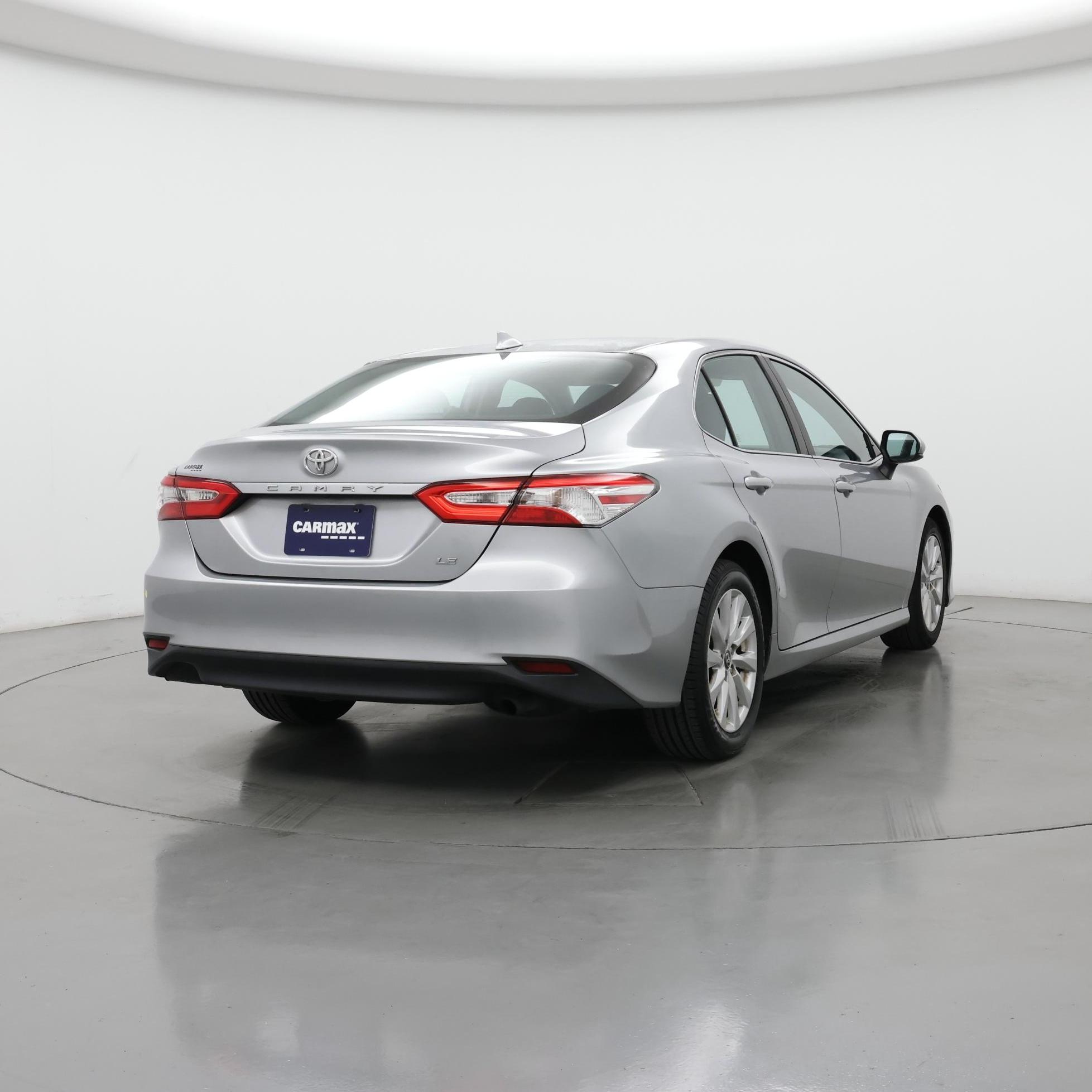 Thumbnail: 2019 Toyota Camry - 8