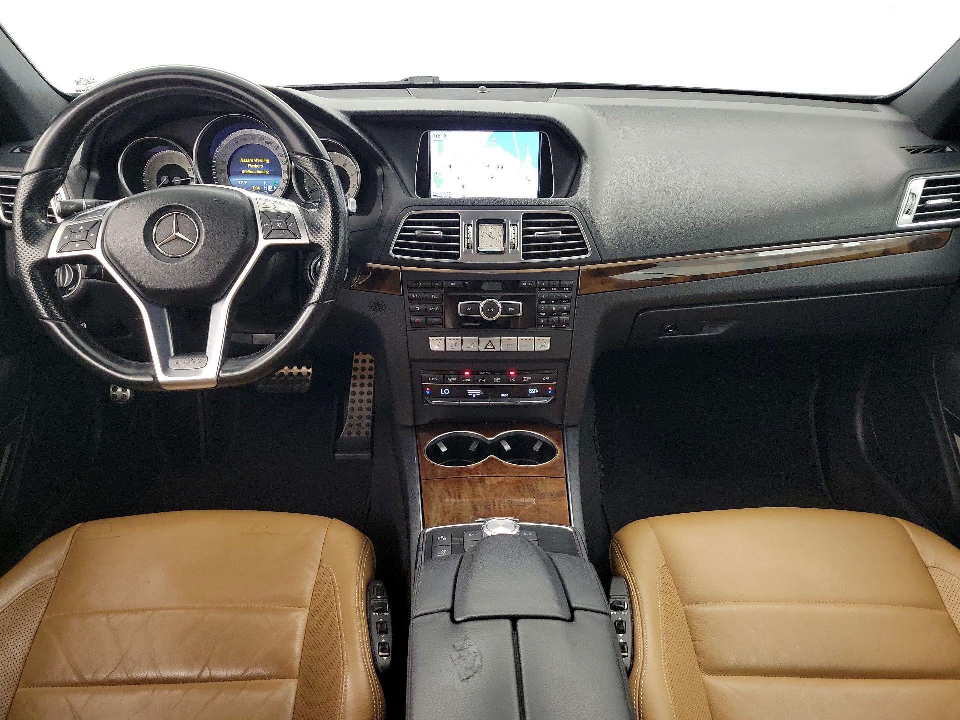 Thumbnail: 2014 Mercedes-Benz E-Class - 9