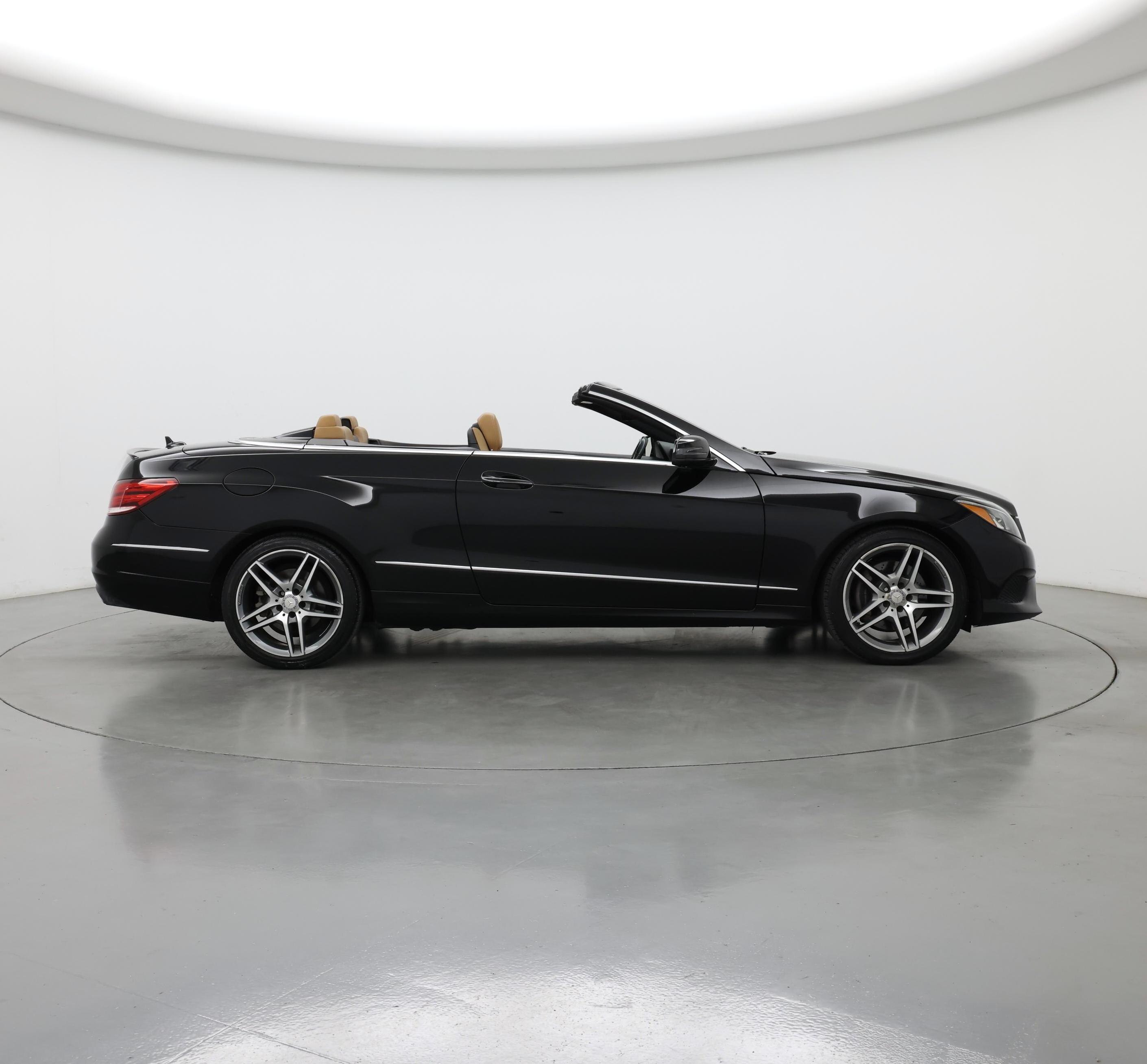 Thumbnail: 2014 Mercedes-Benz E-Class - 7