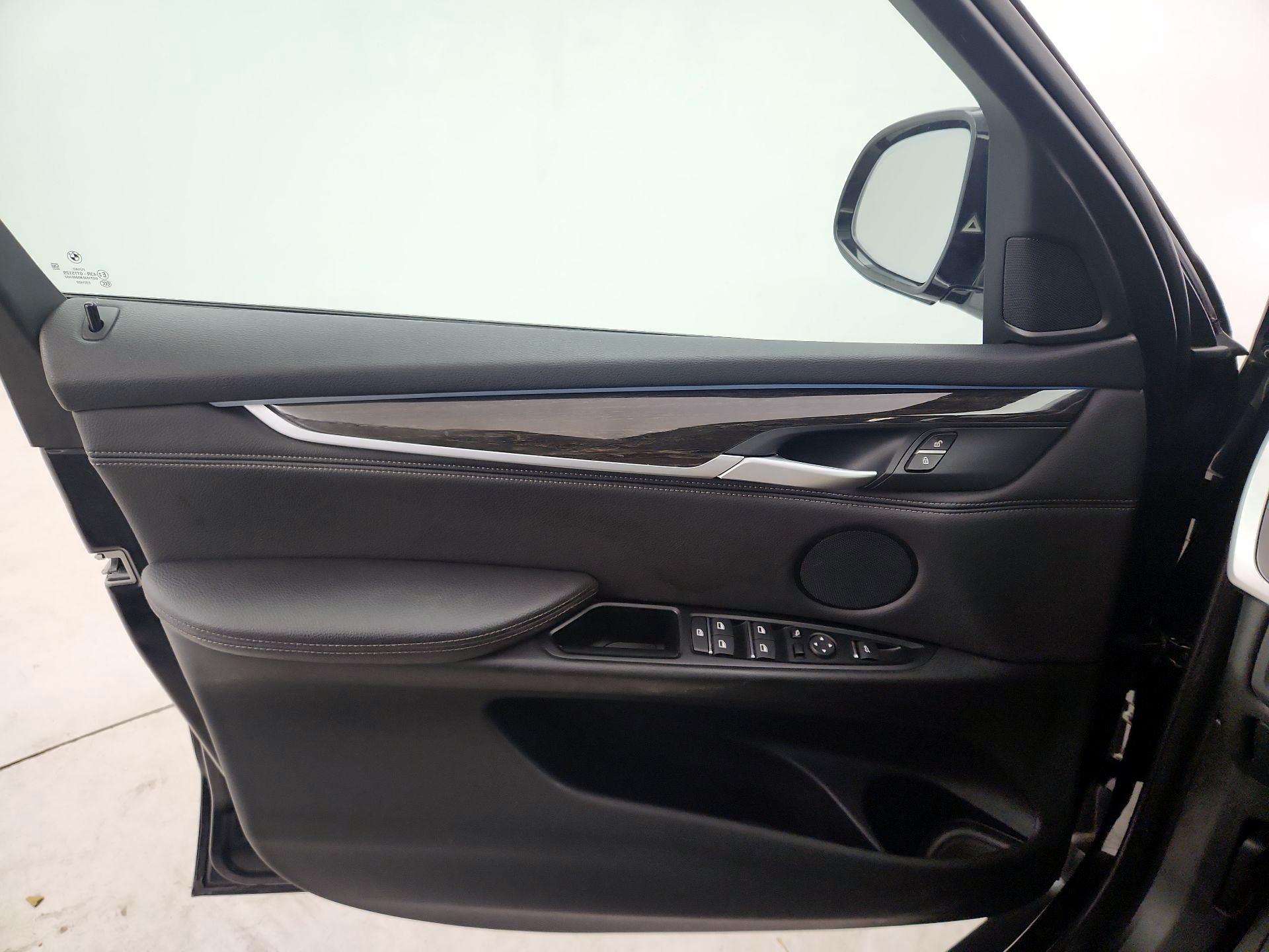 Thumbnail: 2018 BMW X5 - 12