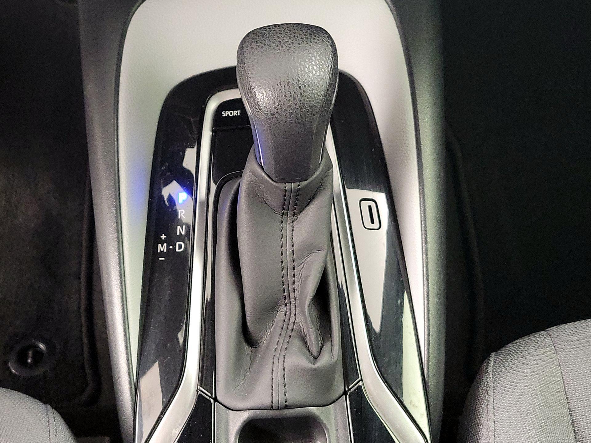 Thumbnail: 2021 Toyota Corolla - 17