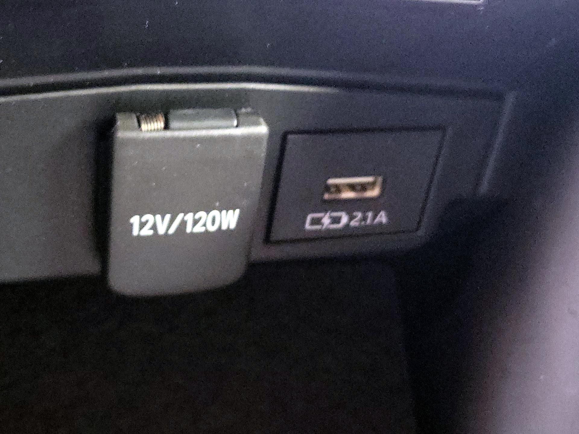 Thumbnail: 2021 Toyota Corolla - 18