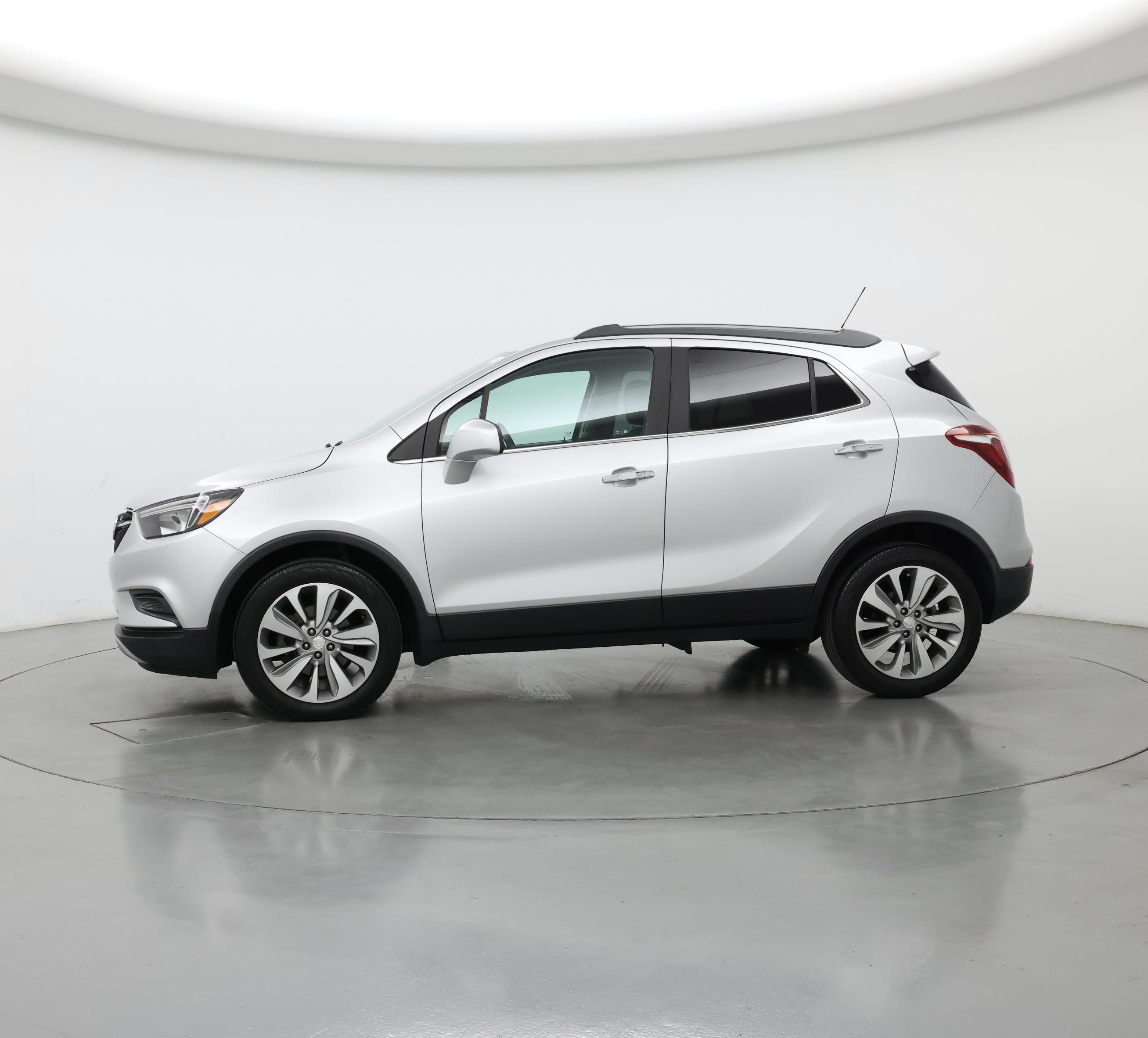 Thumbnail: 2020 Buick Encore - 3