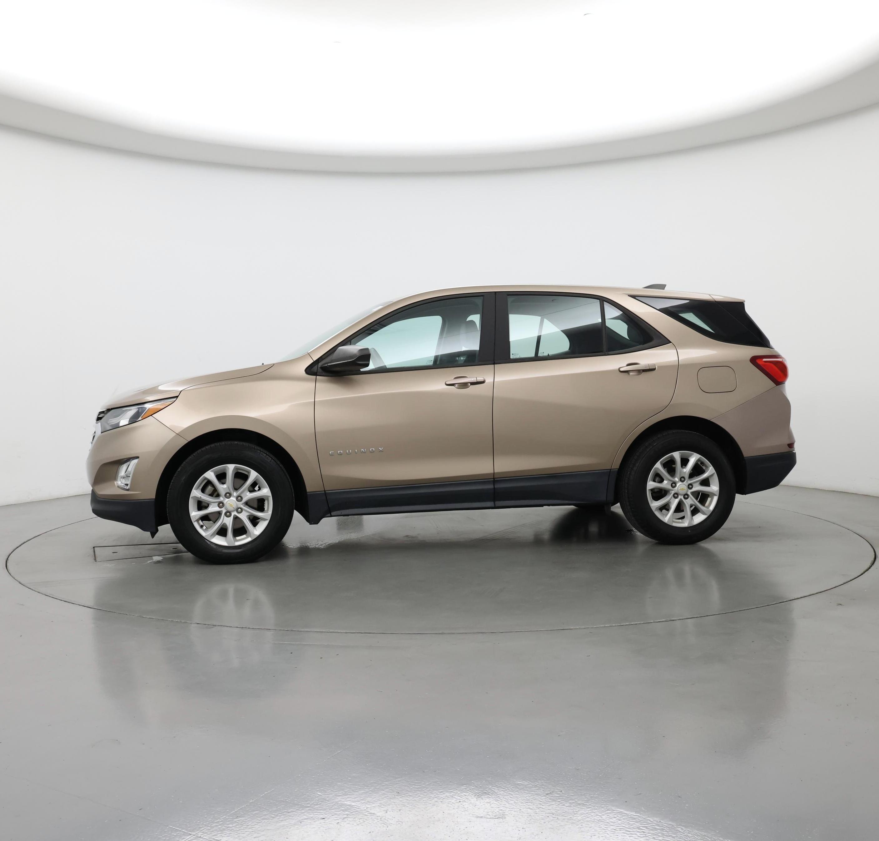 Thumbnail: 2018 Chevrolet Equinox - 3