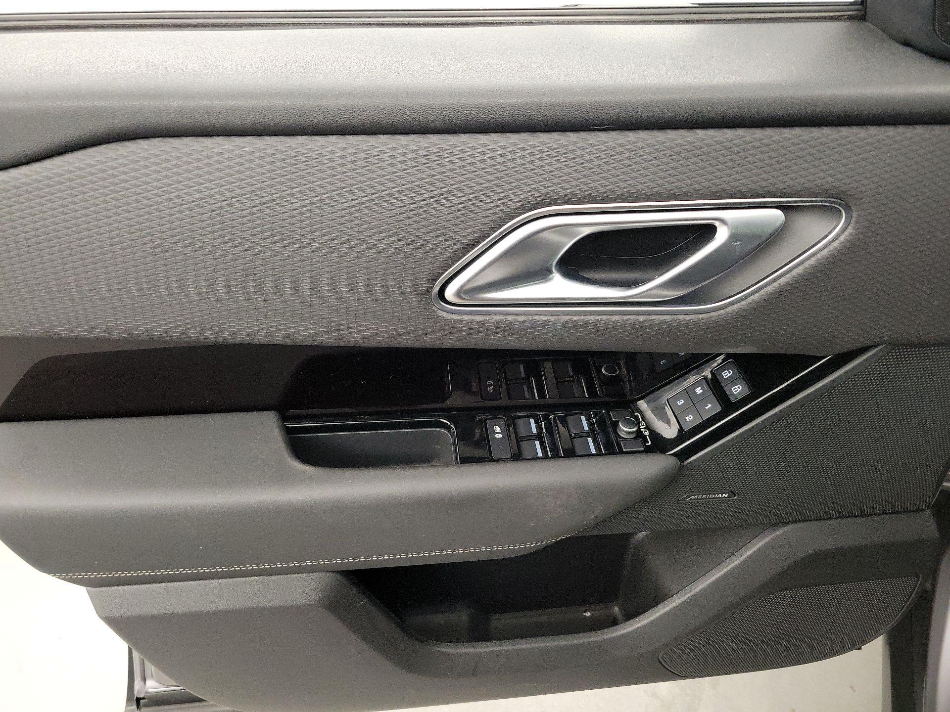 Thumbnail: 2023 Land Rover Range Rover Velar - 12