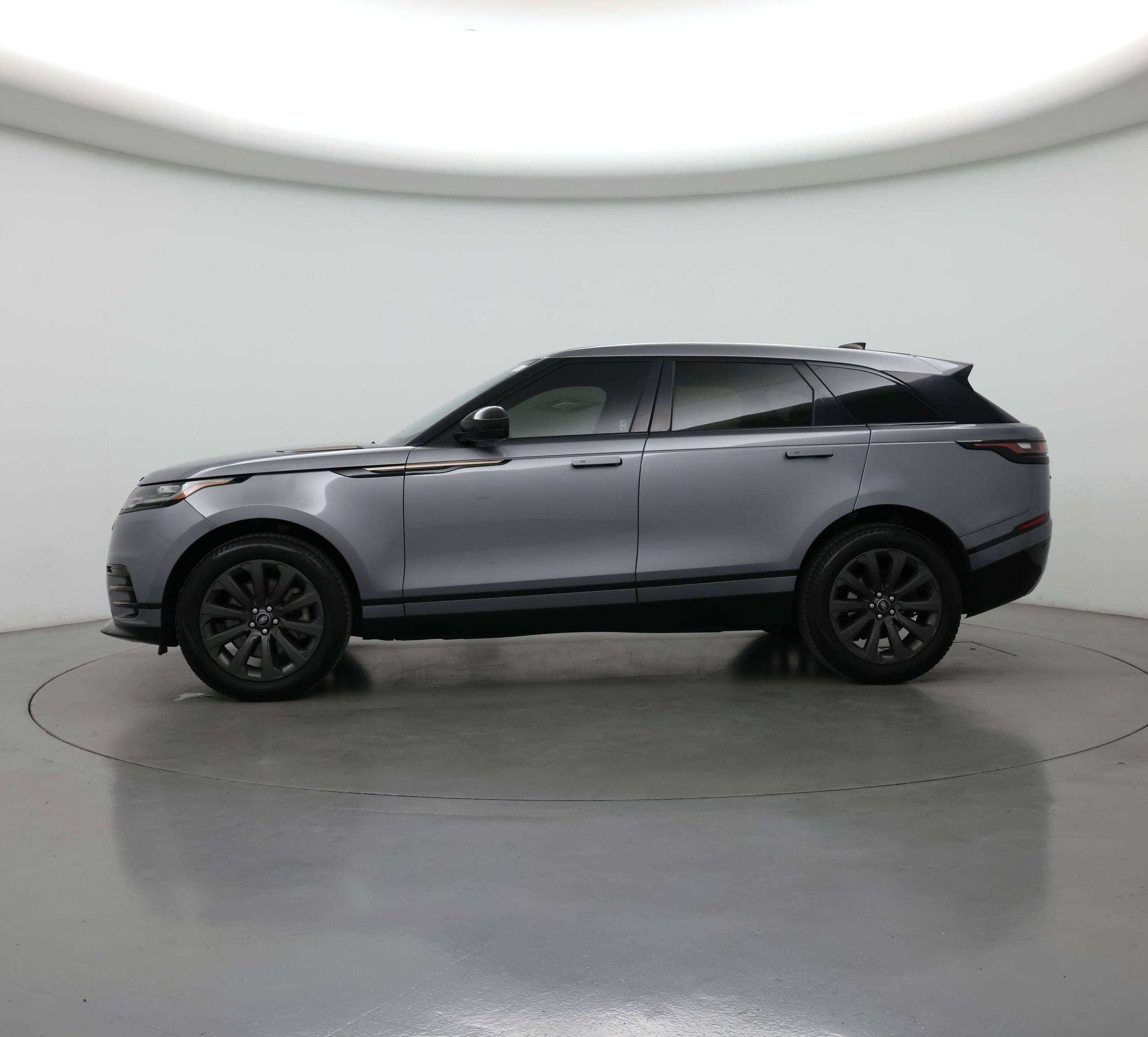 Thumbnail: 2023 Land Rover Range Rover Velar - 3