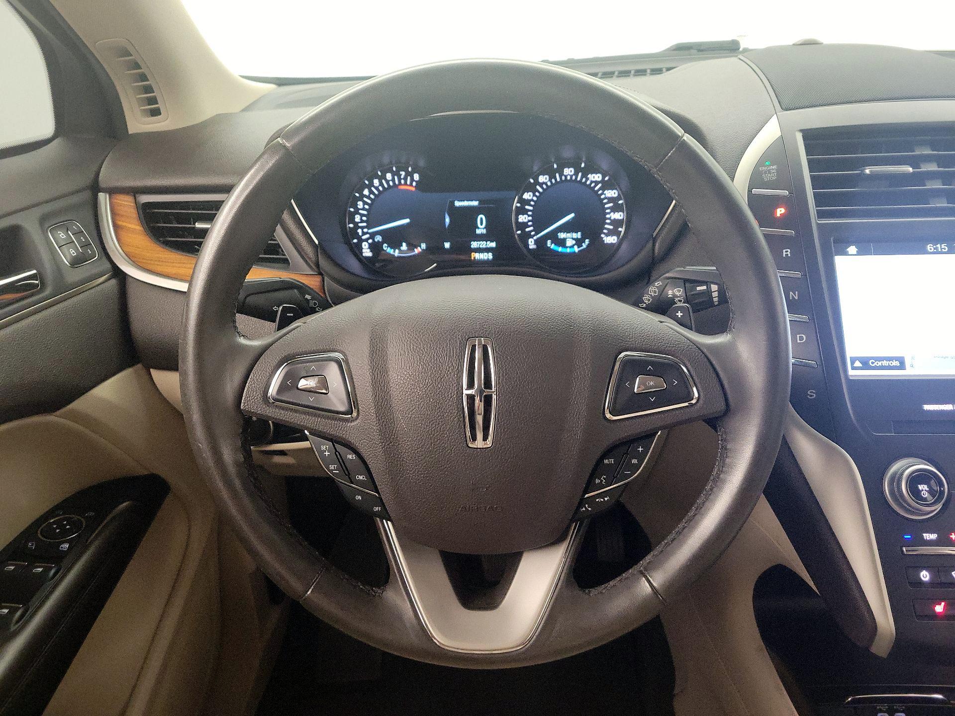 Thumbnail: 2018 Lincoln MKC - 10