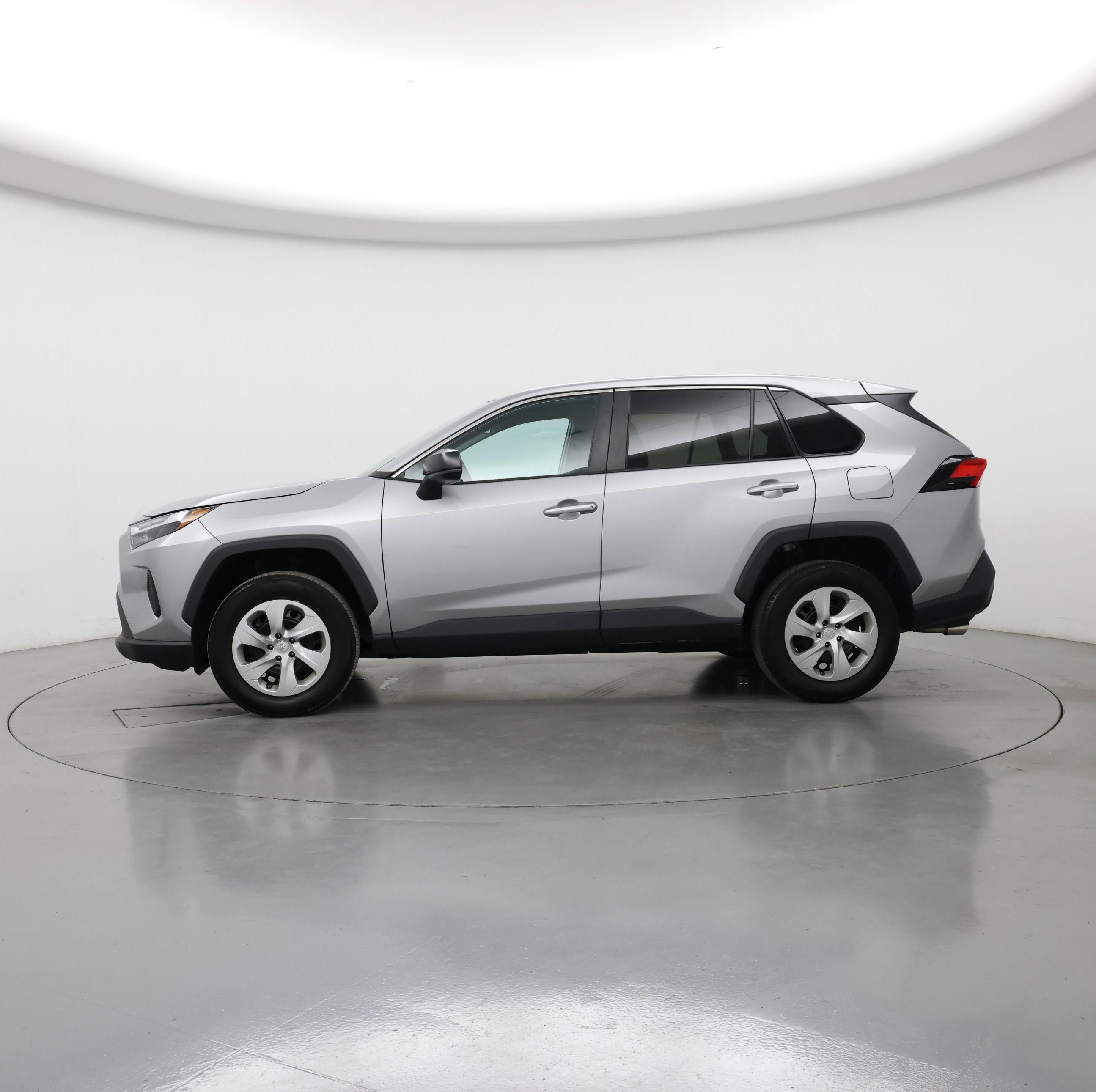 Thumbnail: 2023 Toyota RAV4 - 3
