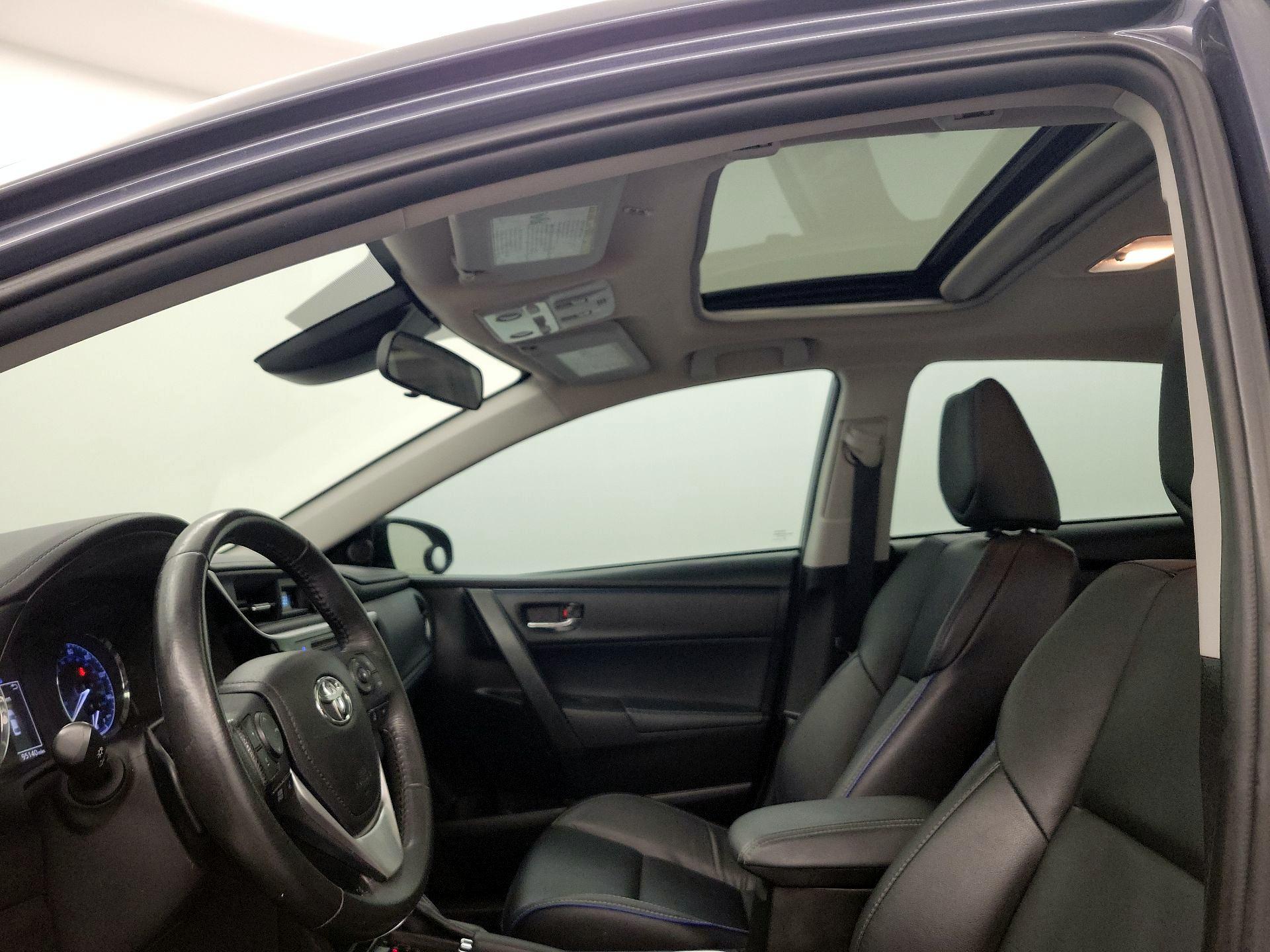 Thumbnail: 2018 Toyota Corolla - 19