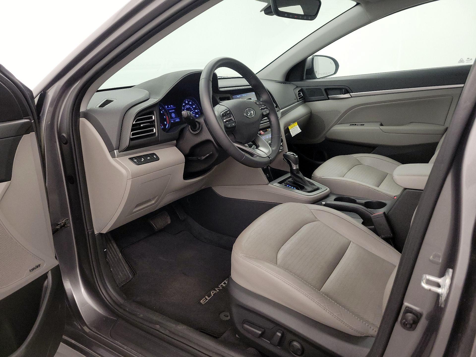 Thumbnail: 2020 Hyundai Elantra - 11