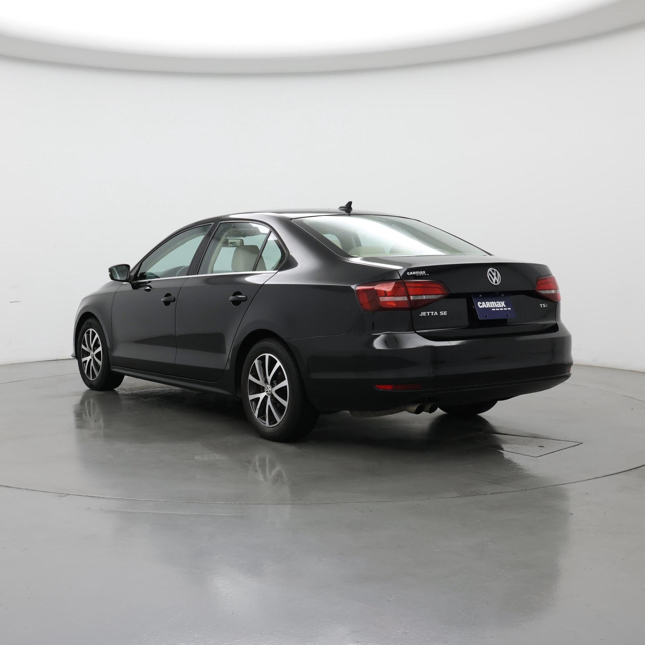 Thumbnail: 2017 Volkswagen Jetta - 2