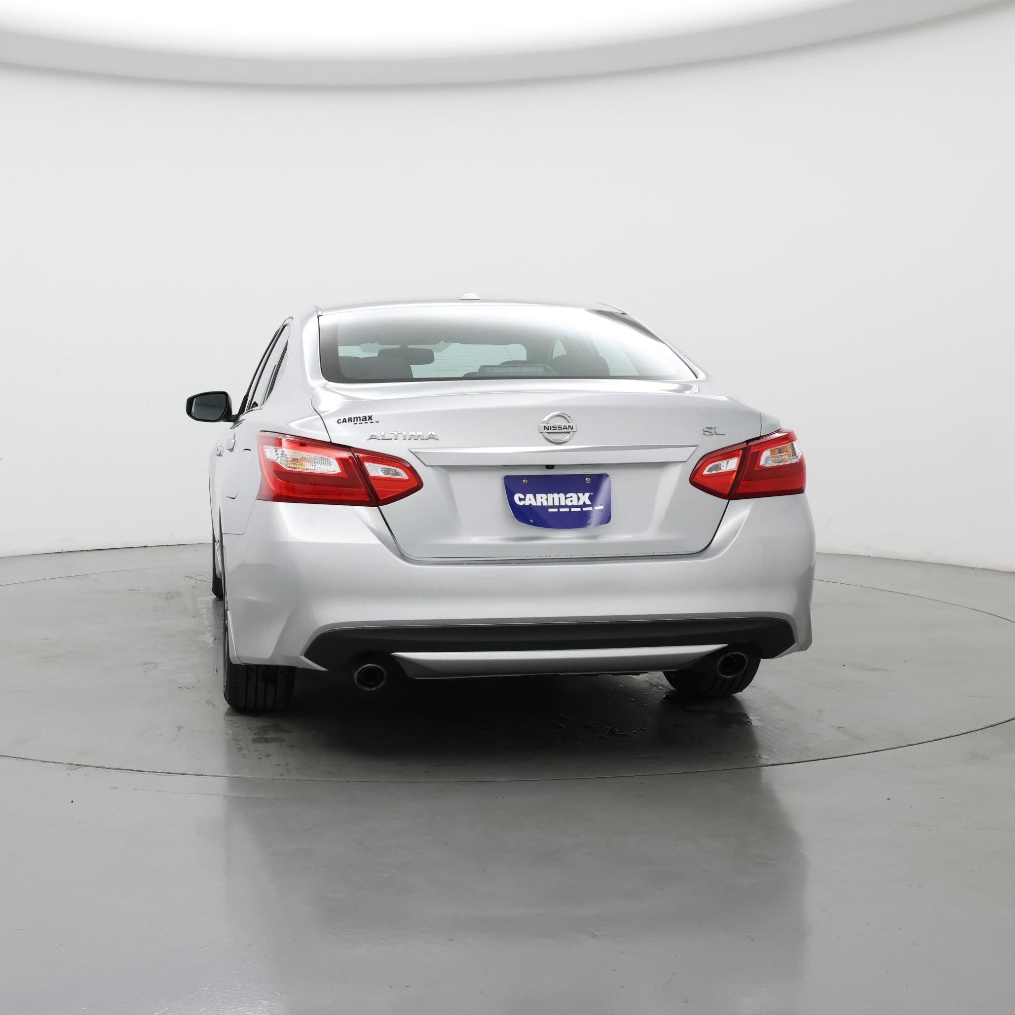 Thumbnail: 2016 Nissan Altima - 6