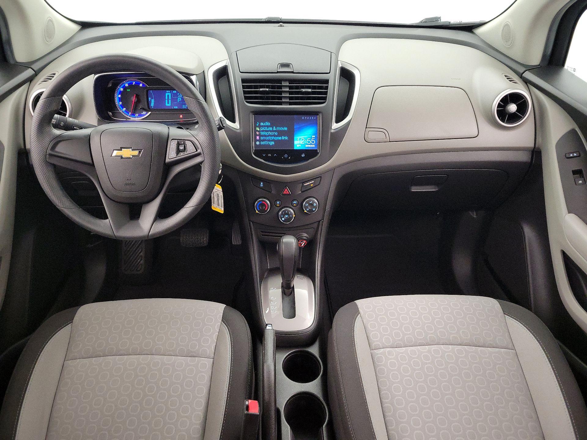 Thumbnail: 2016 Chevrolet Trax - 9