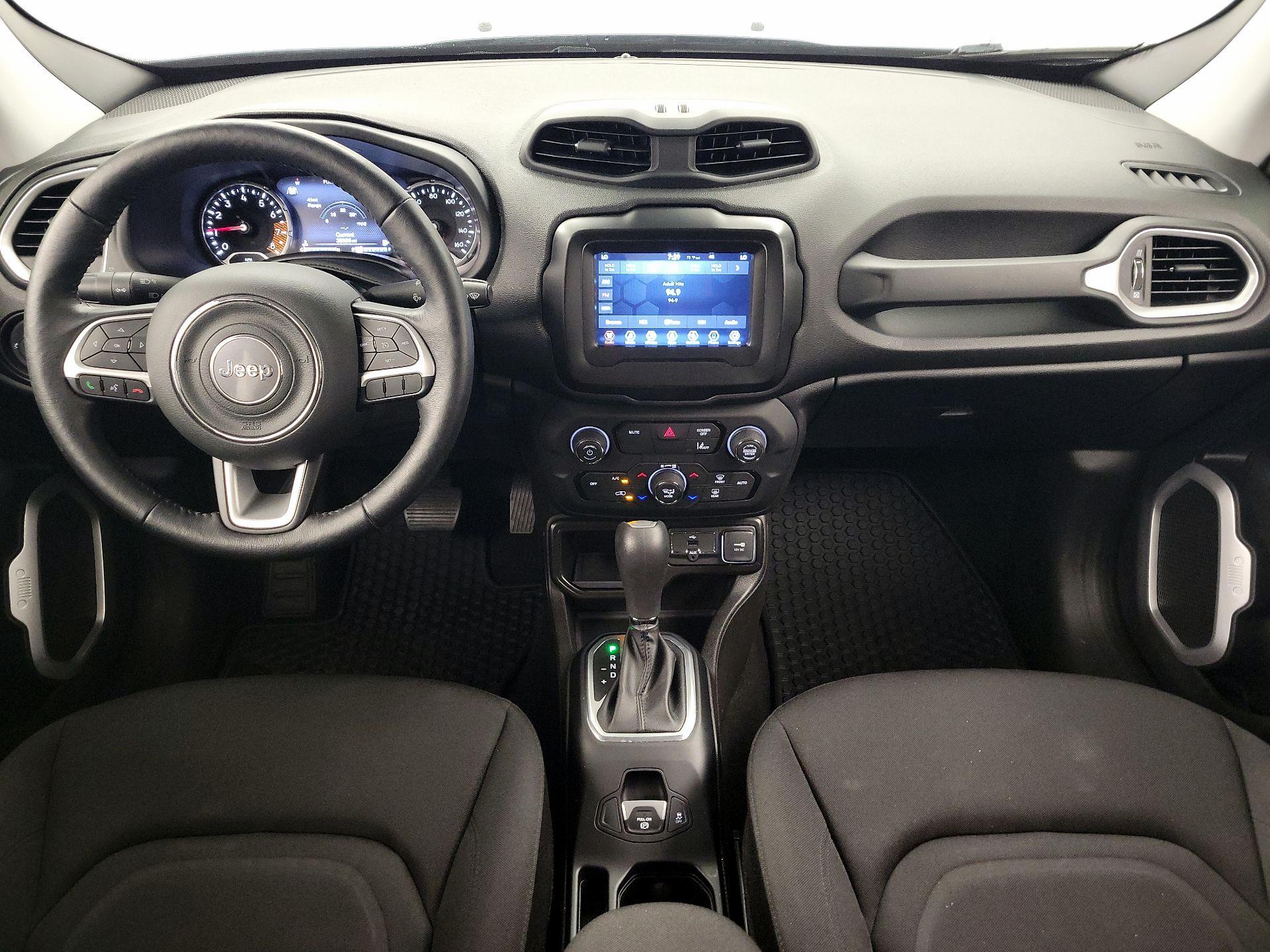 Thumbnail: 2021 Jeep Renegade - 9