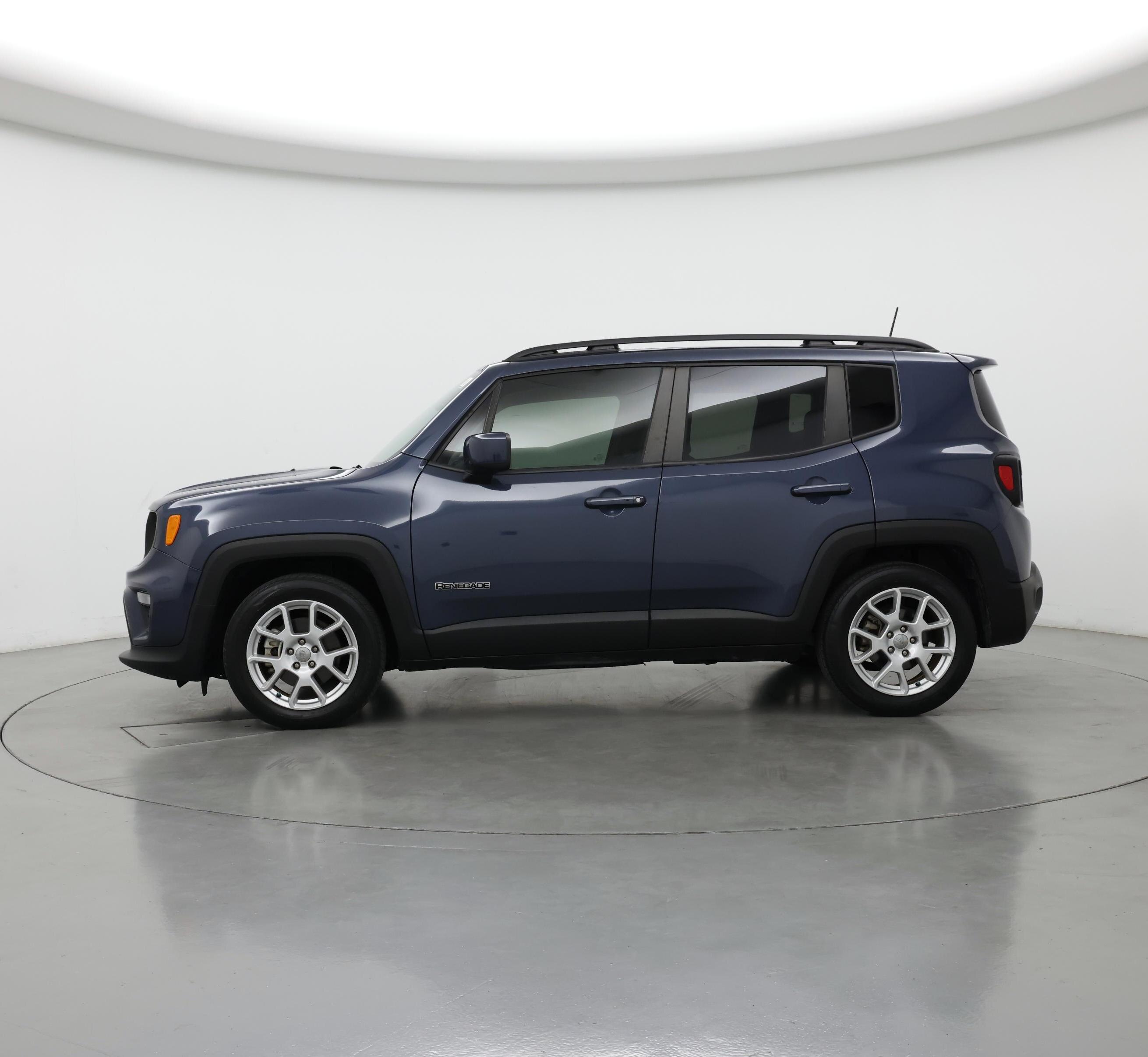 Thumbnail: 2021 Jeep Renegade - 3
