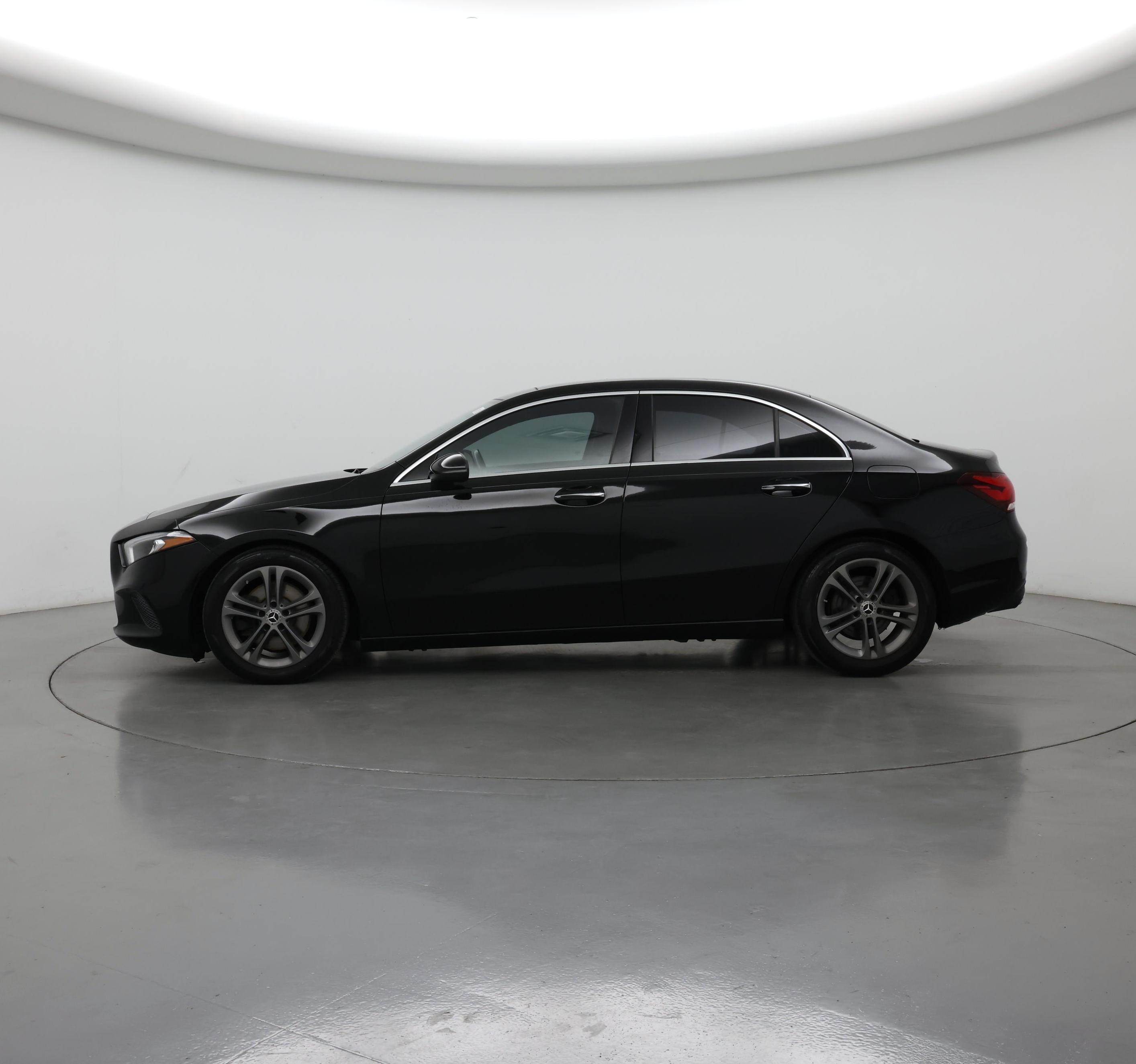 Thumbnail: 2020 Mercedes-Benz A-Class - 3