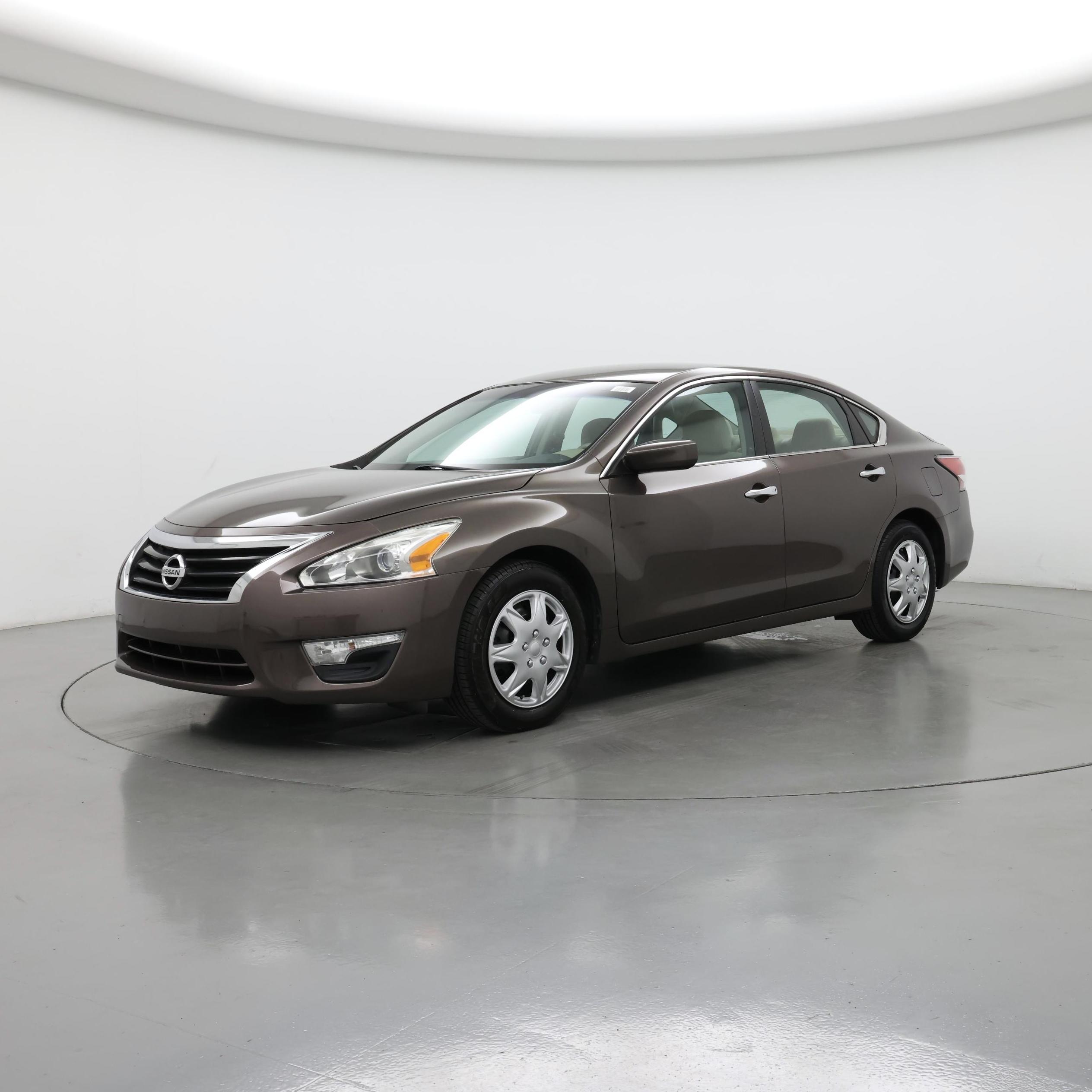 Thumbnail: 2014 Nissan Altima - 4