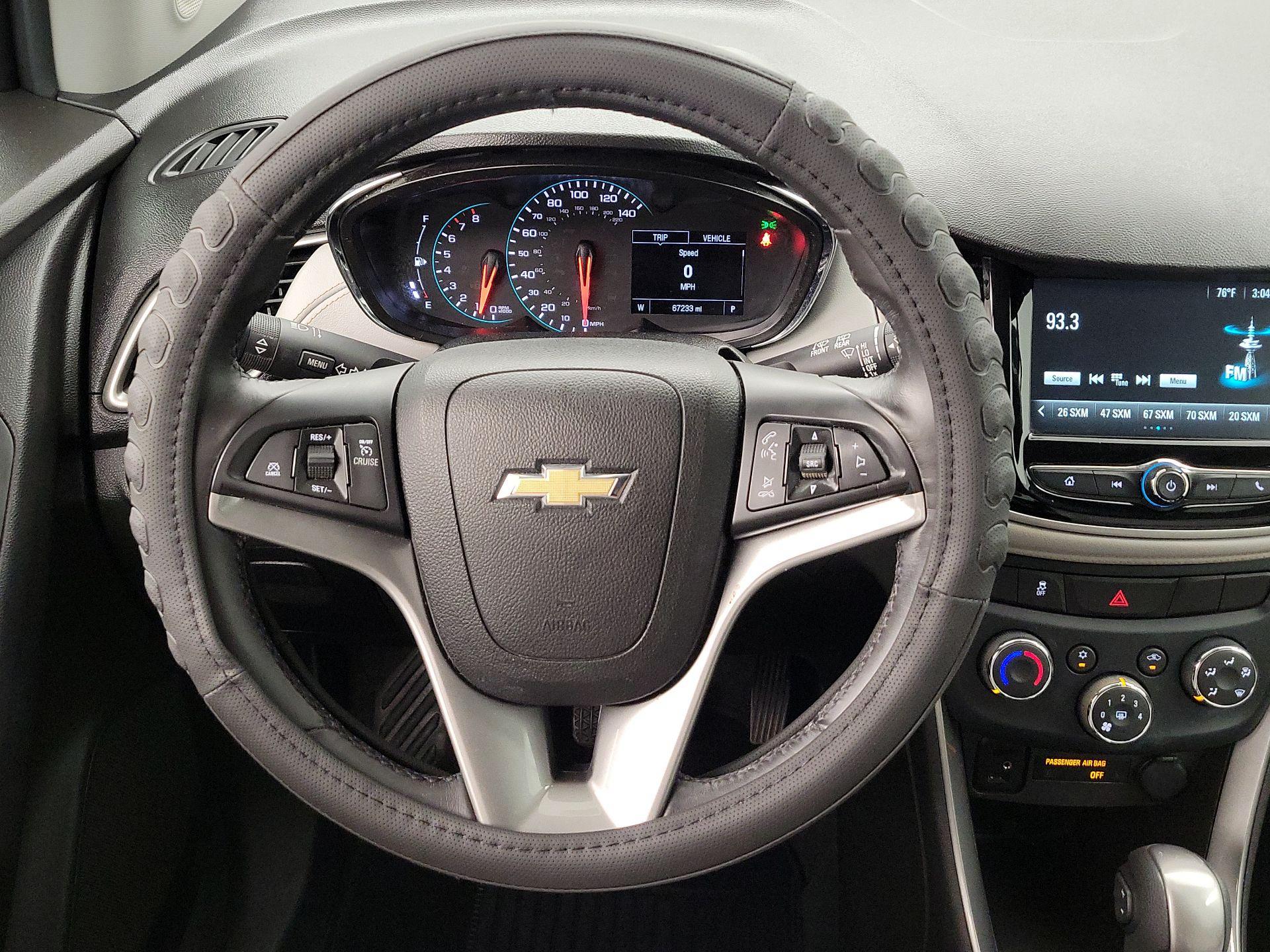 Thumbnail: 2017 Chevrolet Trax - 10